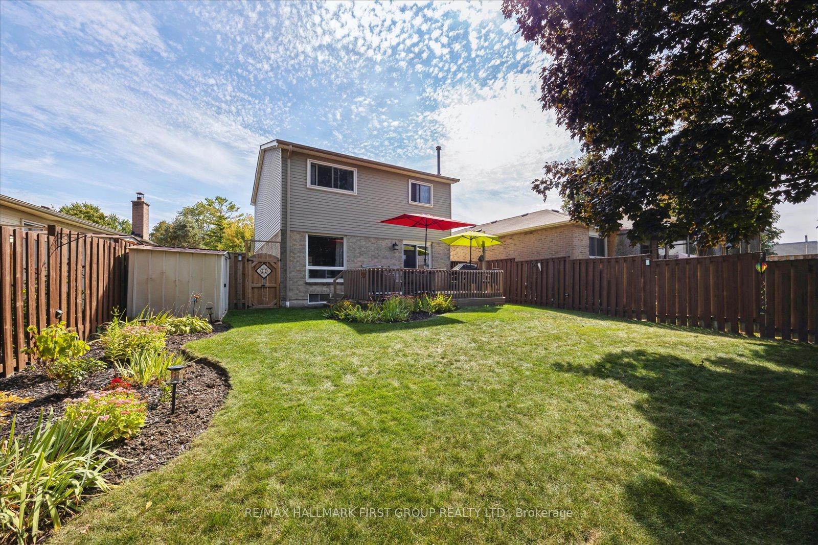 Photo 22 of 30 Mandrake Street, Ajax, Central — HOMEH