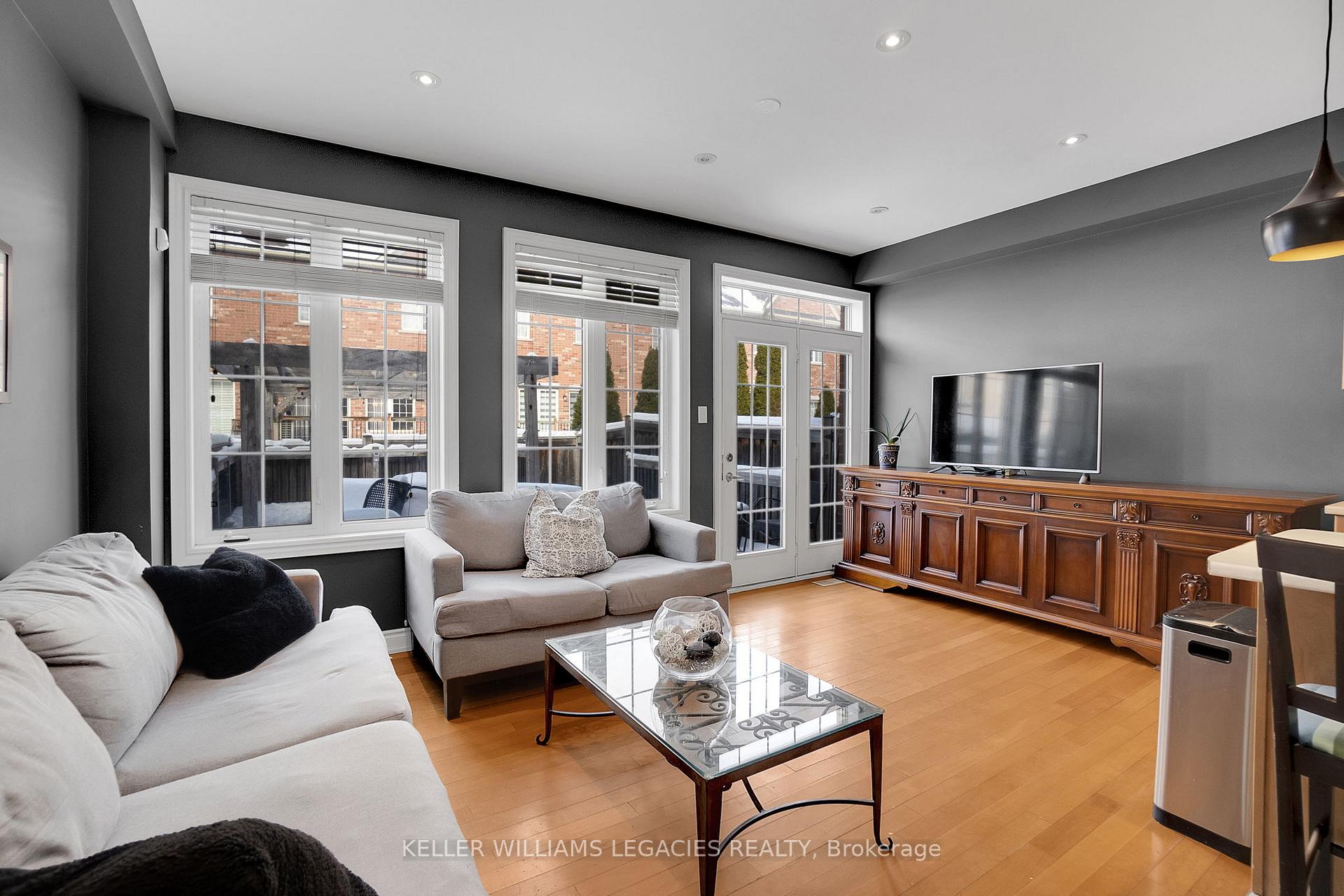 Photo 9 of 140 Lindbergh Drive, Vaughan, Vellore Village — HOMEH