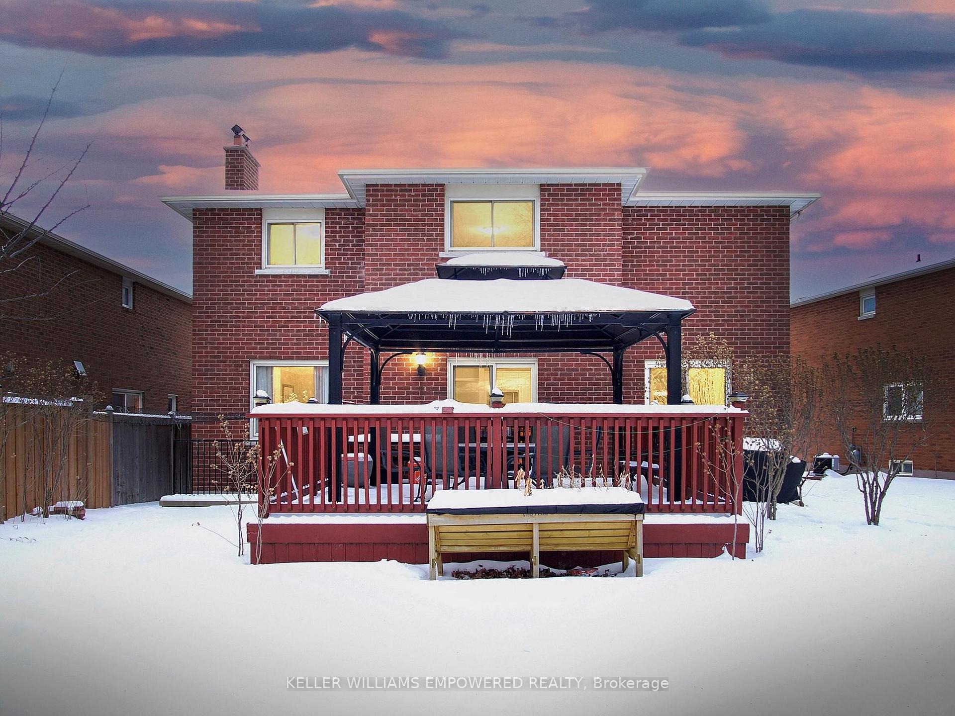 Photo 34 of 15 Fieldcroft Court, Vaughan, Maple — HOMEH