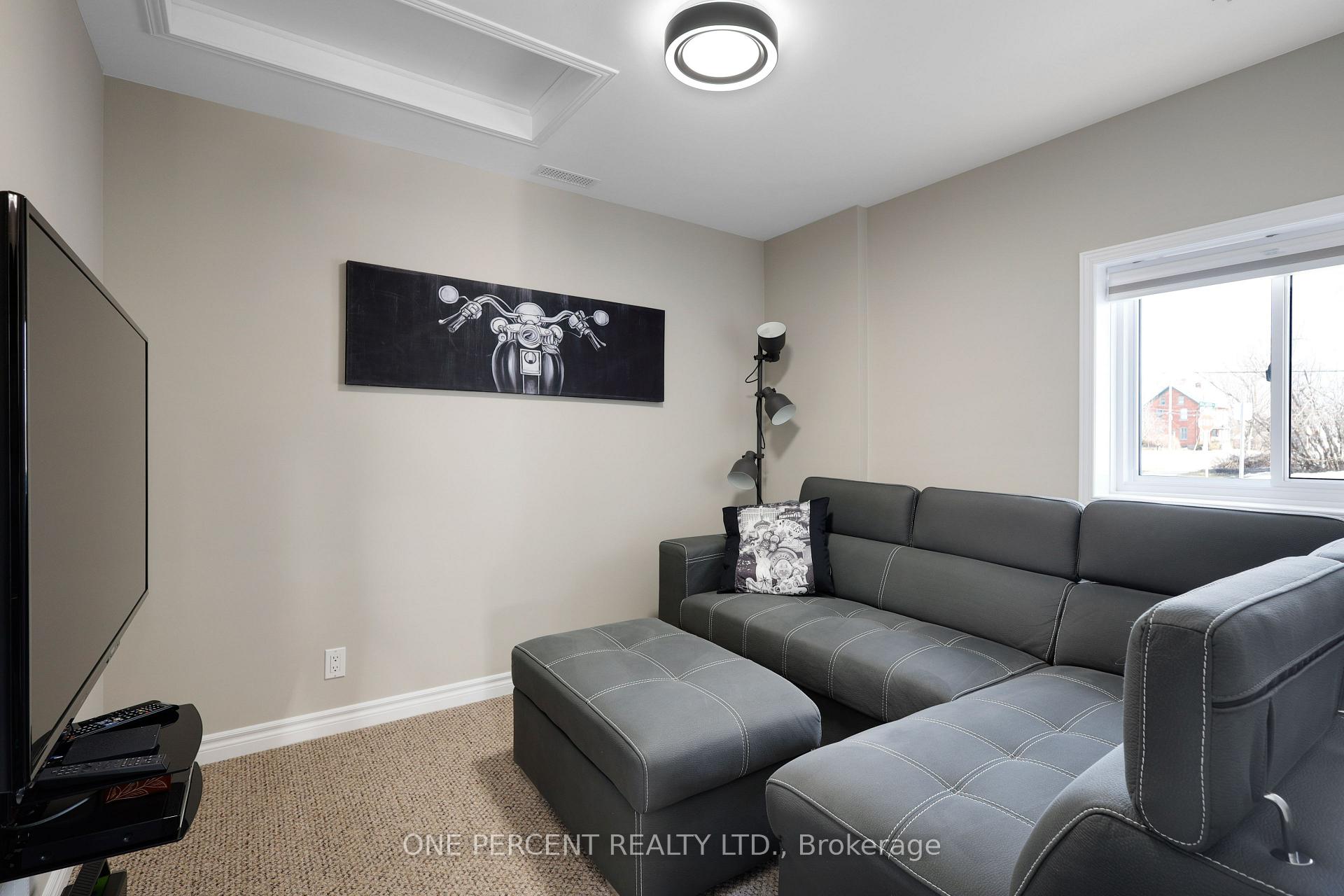 Photo 24 of 226 McLaren Street, Carleton Place — HOMEH