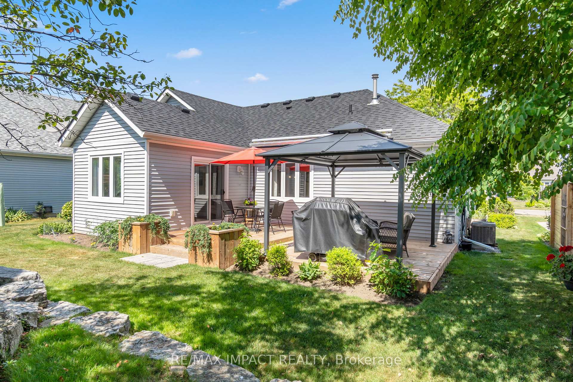 Photo 10 of 8 Lockwood Drive, Brighton — HOMEH