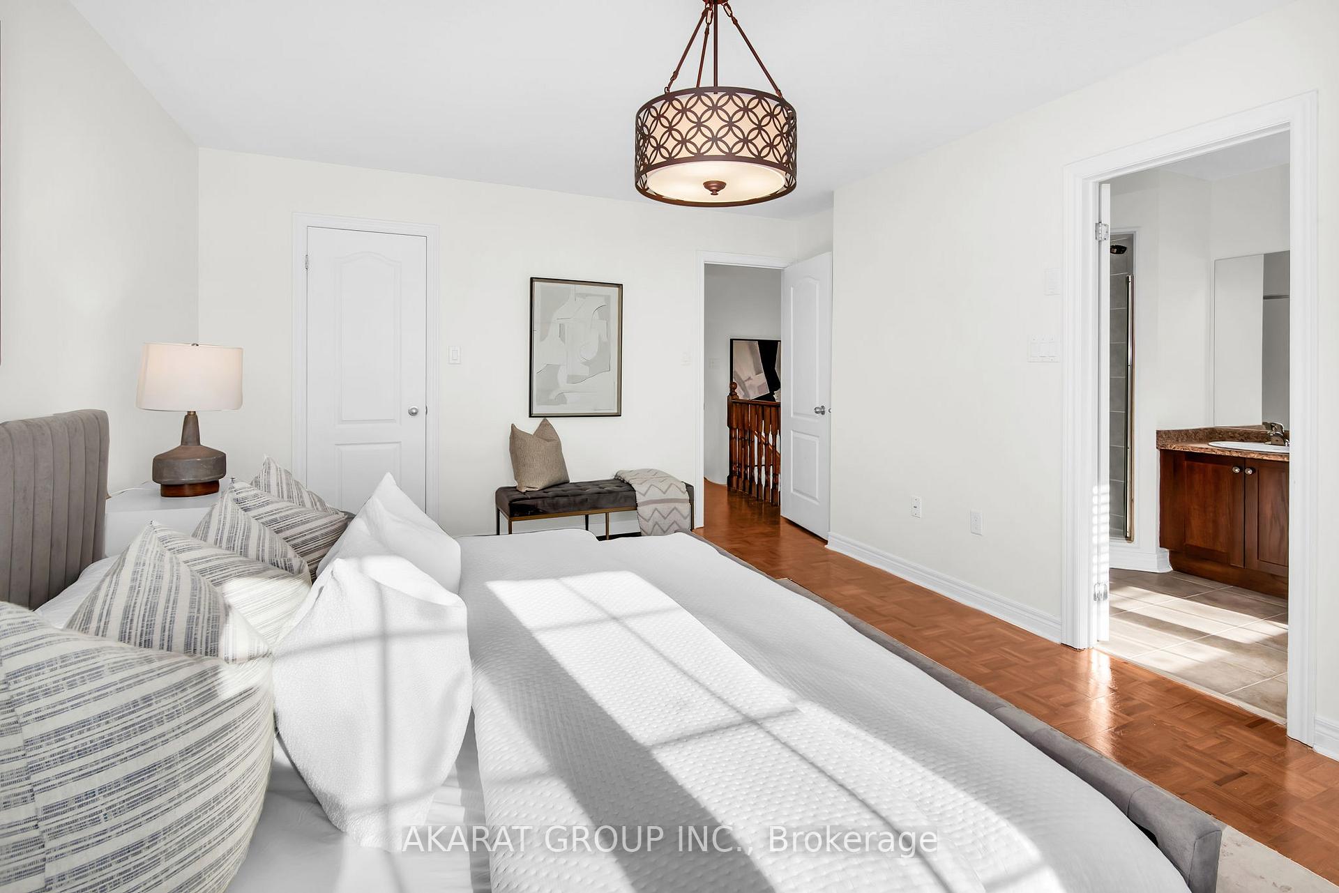 Photo 21 of 71 Condotti Drive, Vaughan, West Woodbridge — HOMEH