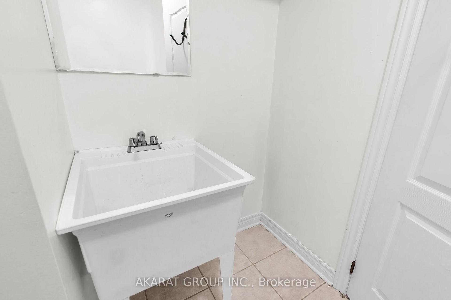 Photo 26 of 71 Condotti Drive, Vaughan, West Woodbridge — HOMEH