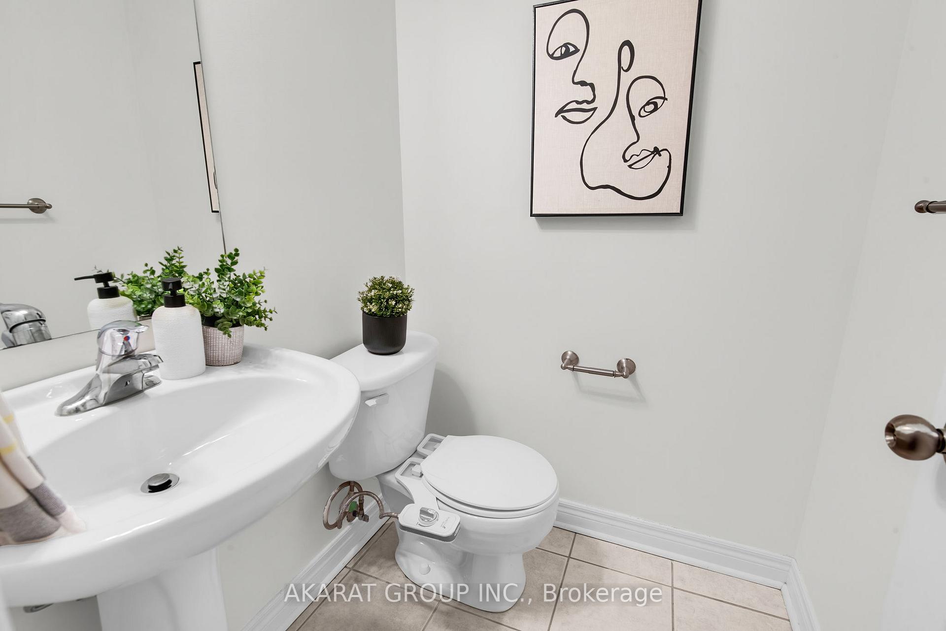 Photo 33 of 71 Condotti Drive, Vaughan, West Woodbridge — HOMEH