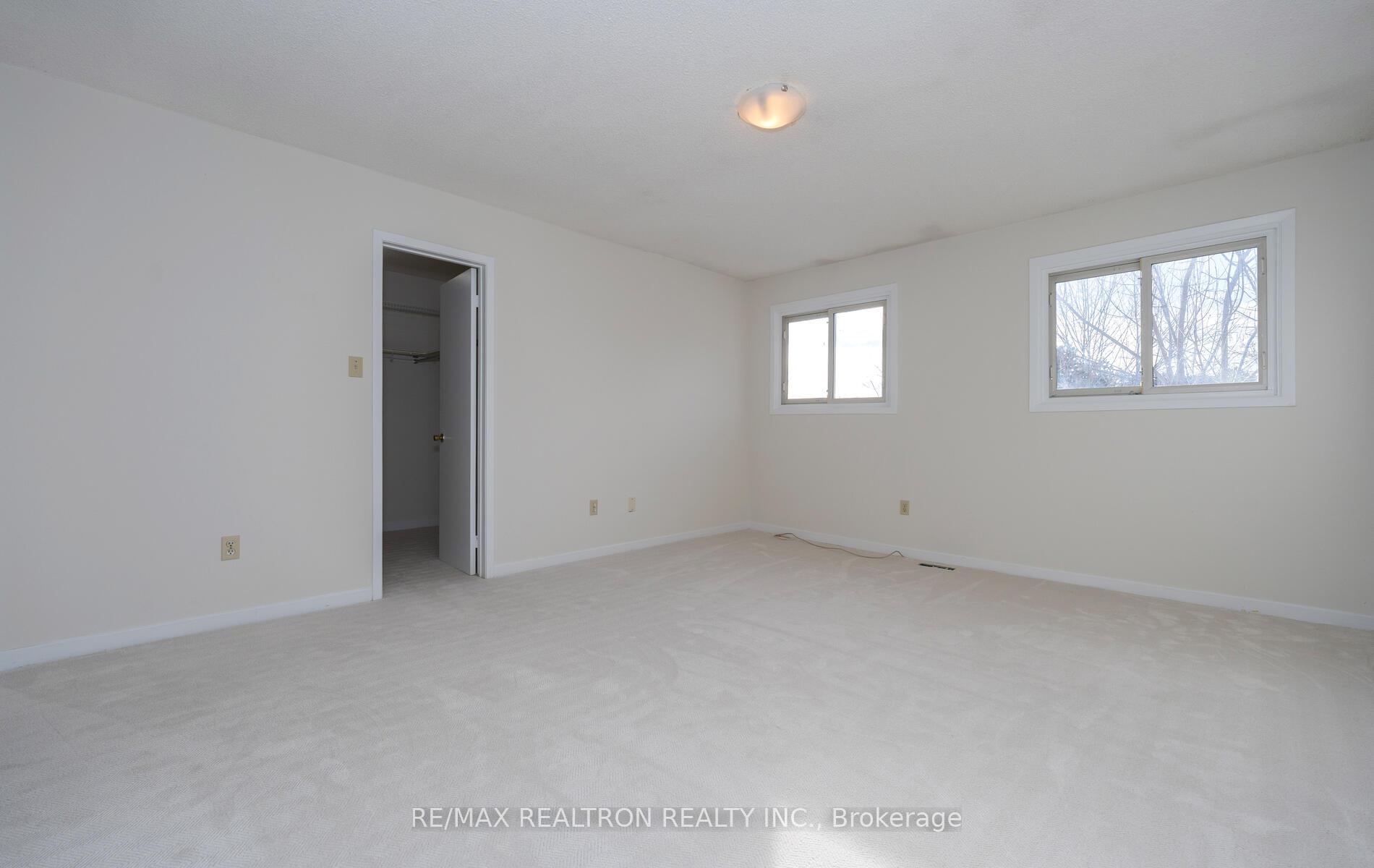 Photo 28 of 105 Gailcrest Circle, Vaughan, Crestwood-Springfarm-Yorkhill — HOMEH