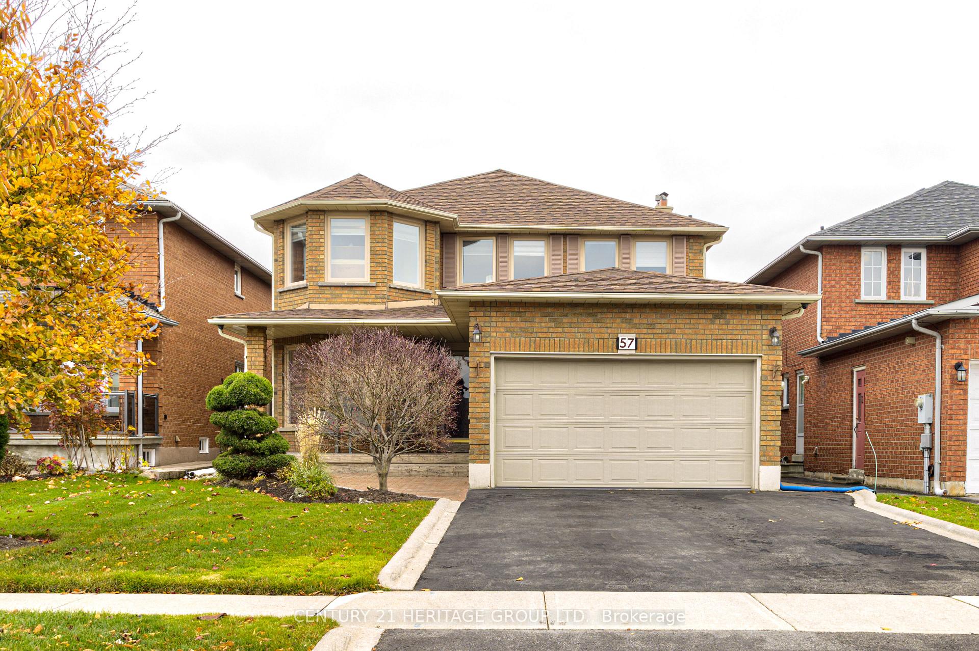 Photo 1 of 57 Embassy Drive, Vaughan, East Woodbridge — HOMEH