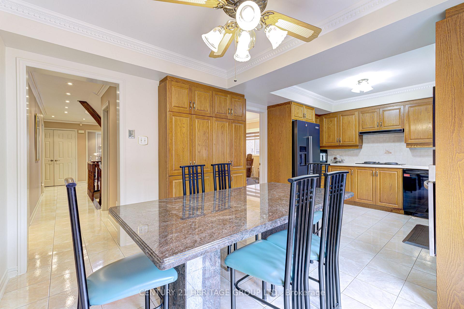Photo 9 of 57 Embassy Drive, Vaughan, East Woodbridge — HOMEH