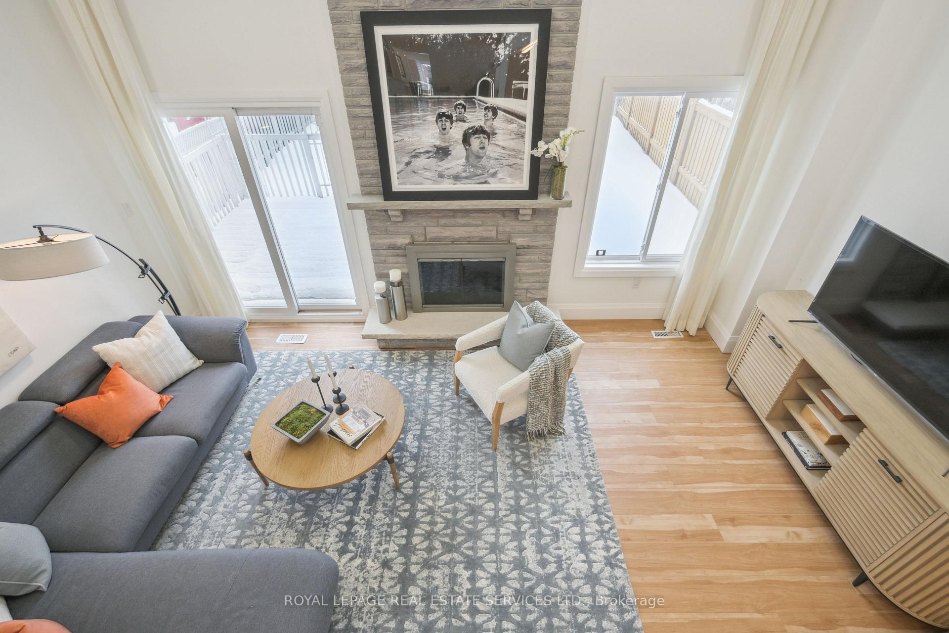 Photo 14 of 12 Joseph Aaron Boulevard, Vaughan, Brownridge — HOMEH