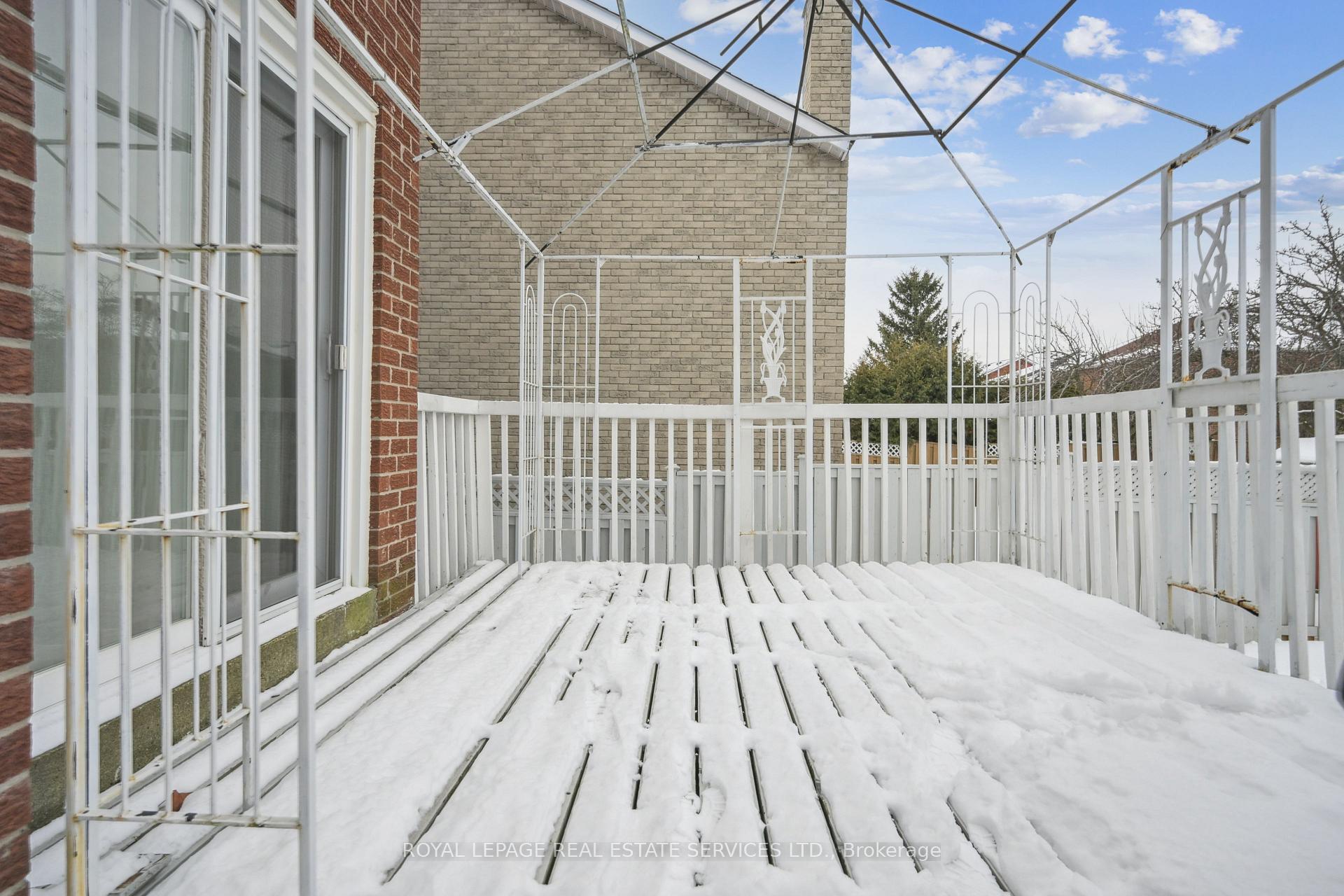 Photo 19 of 12 Joseph Aaron Boulevard, Vaughan, Brownridge — HOMEH