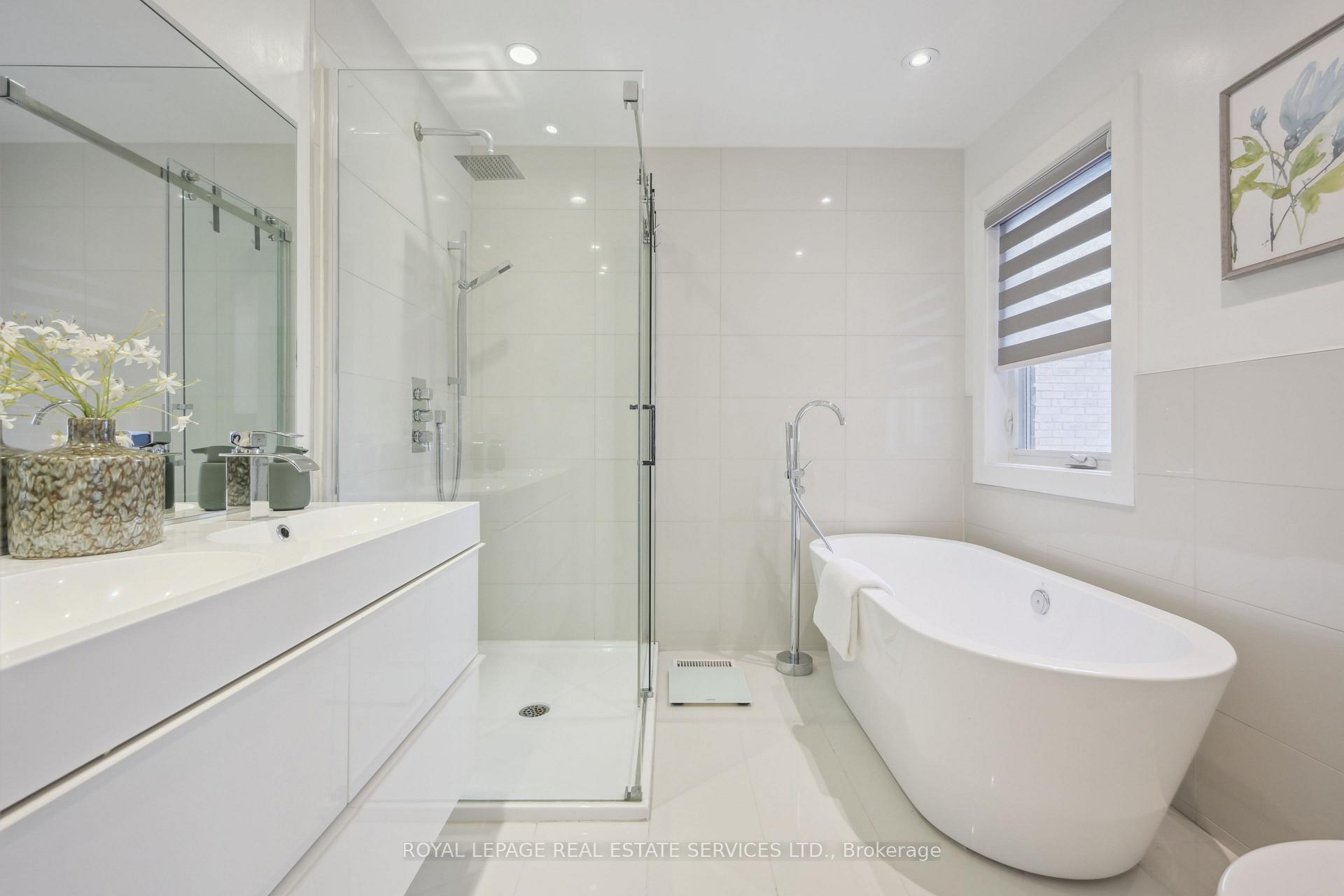 Photo 25 of 12 Joseph Aaron Boulevard, Vaughan, Brownridge — HOMEH