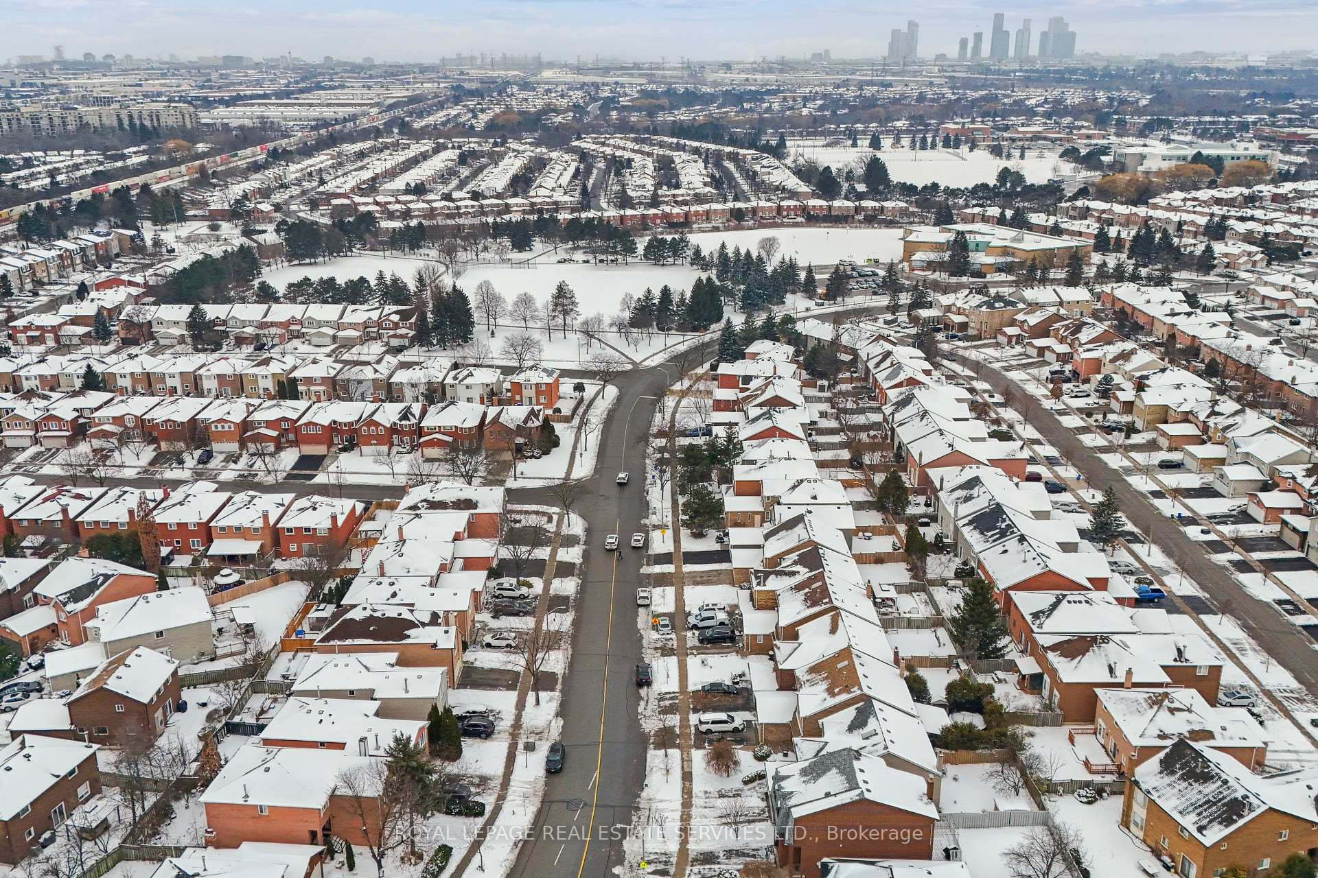 Photo 40 of 12 Joseph Aaron Boulevard, Vaughan, Brownridge — HOMEH