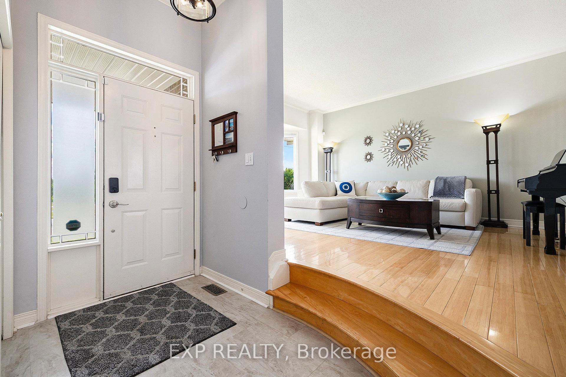 Photo 4 of 184 Harbour View Street E, Ottawa, Barrhaven - Strandherd — HOMEH