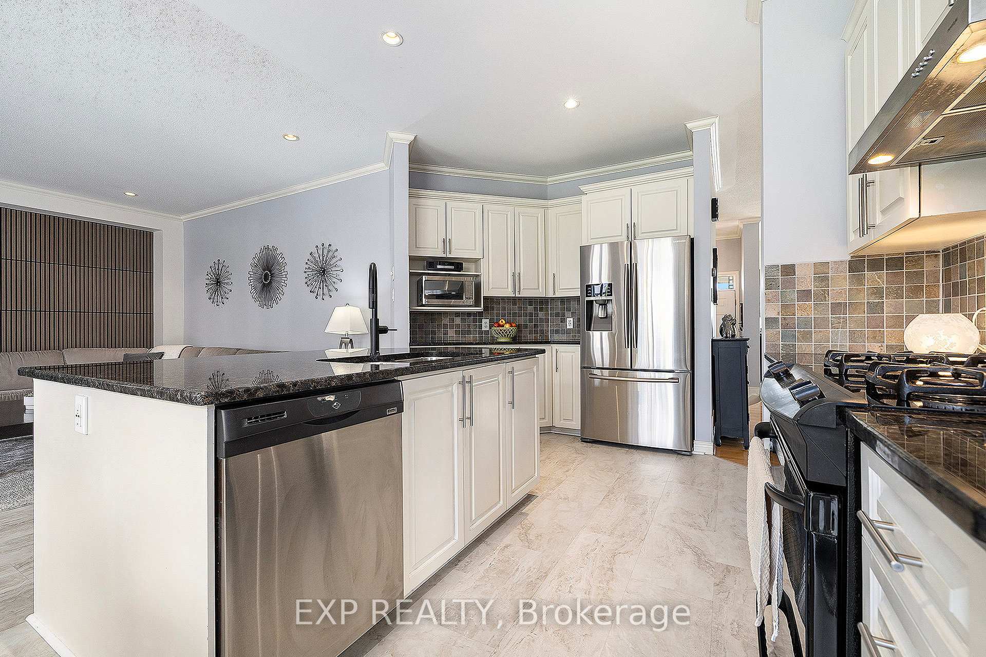 Photo 11 of 184 Harbour View Street E, Ottawa, Barrhaven - Strandherd — HOMEH