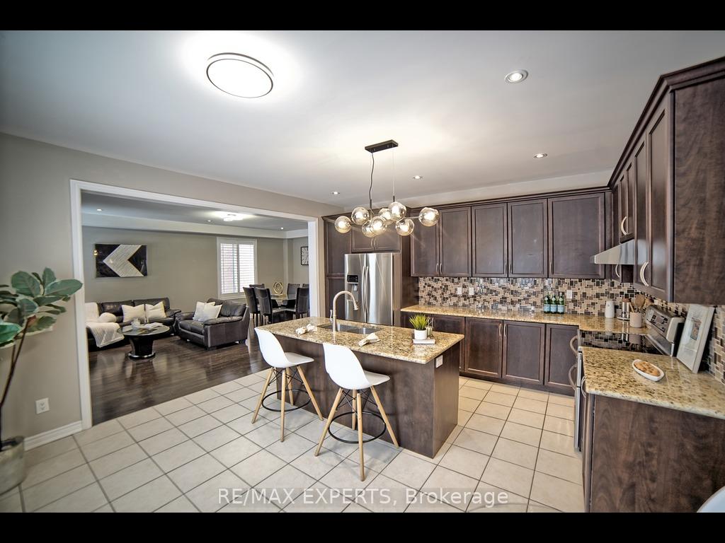 Photo 14 of 269 Chatfield Drive N, Vaughan, Vellore Village — HOMEH