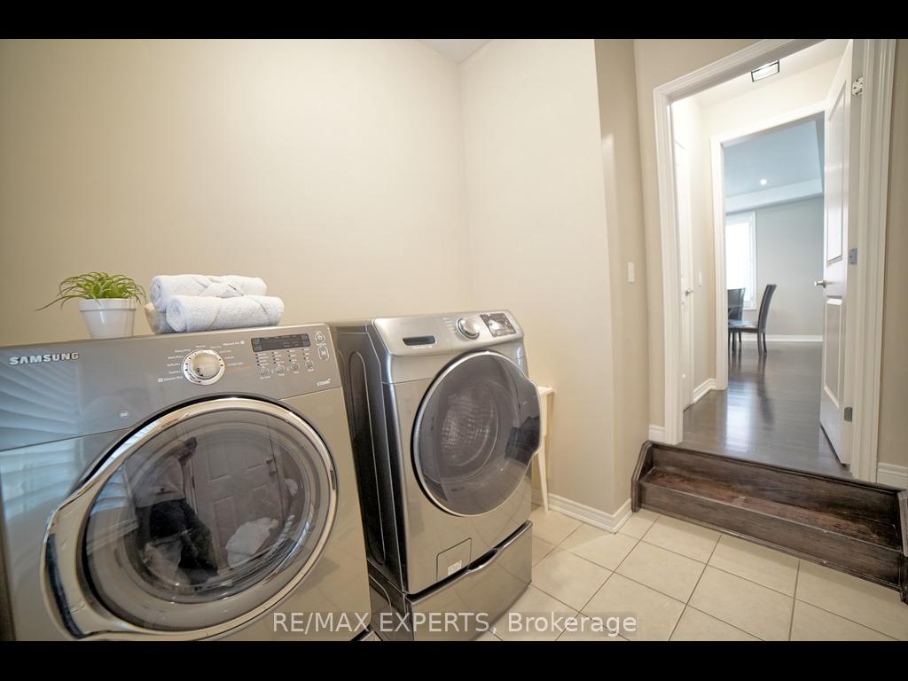 Photo 15 of 269 Chatfield Drive N, Vaughan, Vellore Village — HOMEH