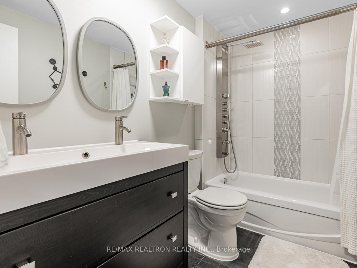 Photo 24 of 72 Bay Hill Drive, Vaughan, Glen Shields — HOMEH
