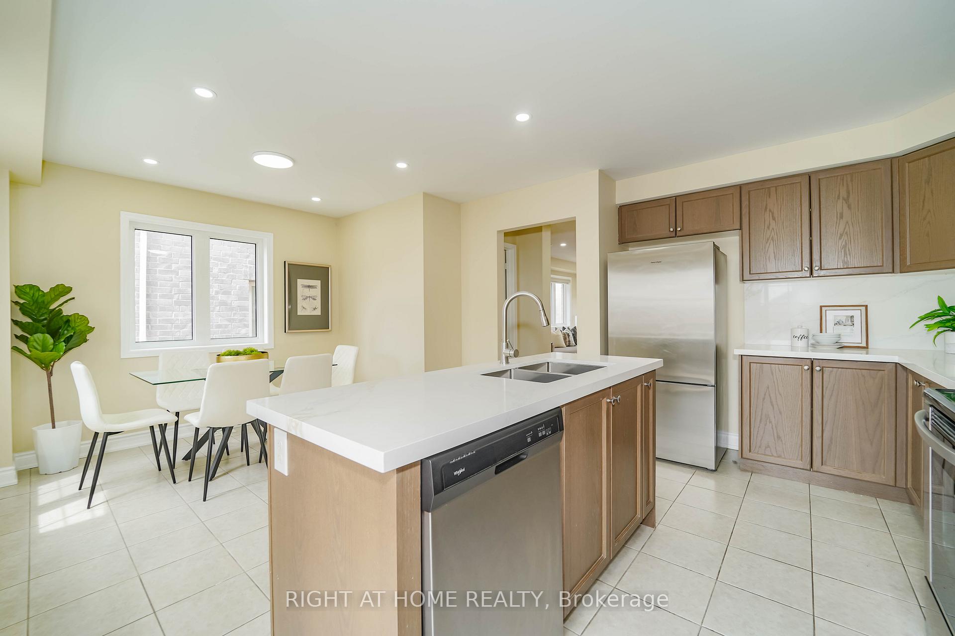 Photo 27 of 97 Ainley Road, Ajax, Central East — HOMEH