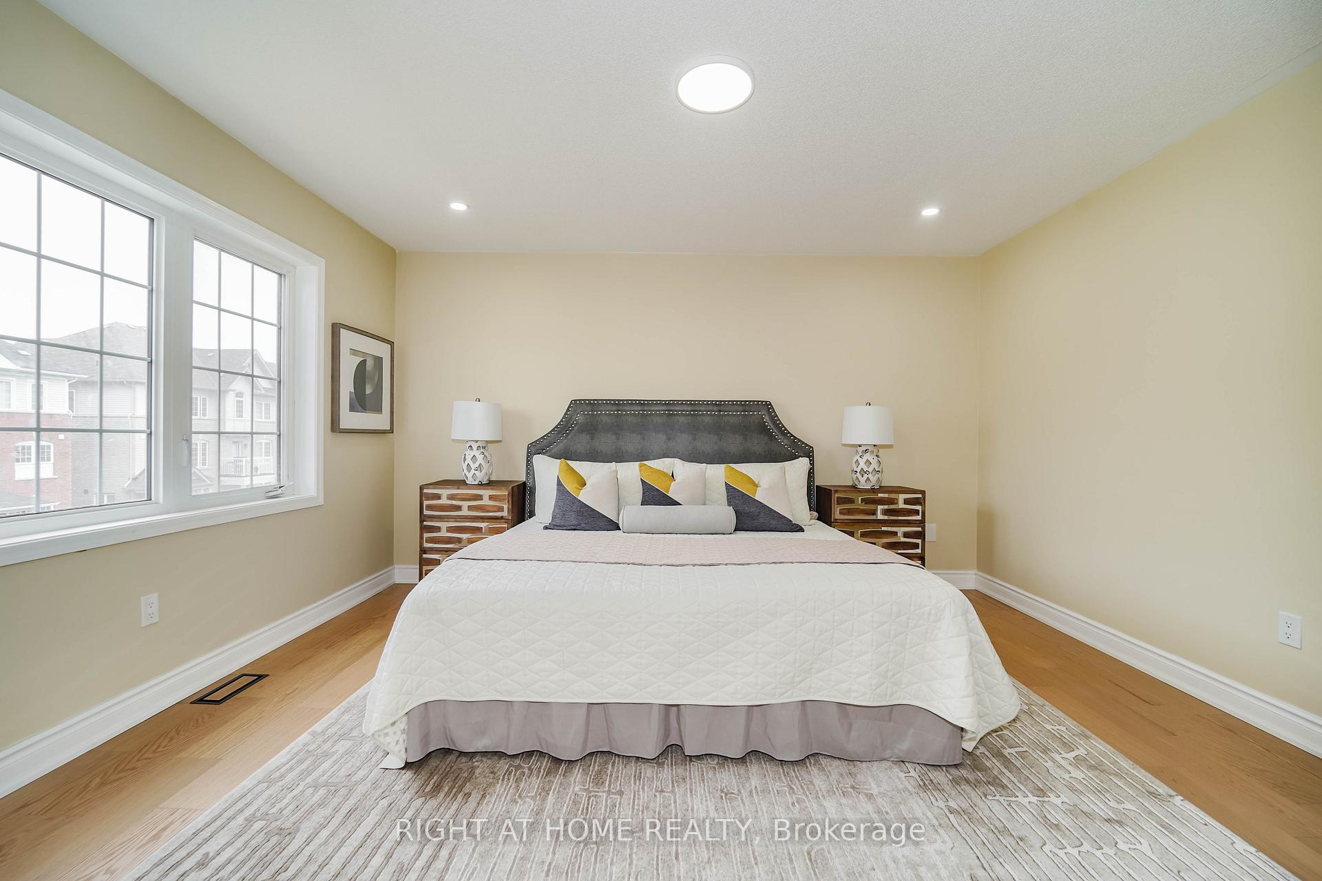 Photo 33 of 97 Ainley Road, Ajax, Central East — HOMEH