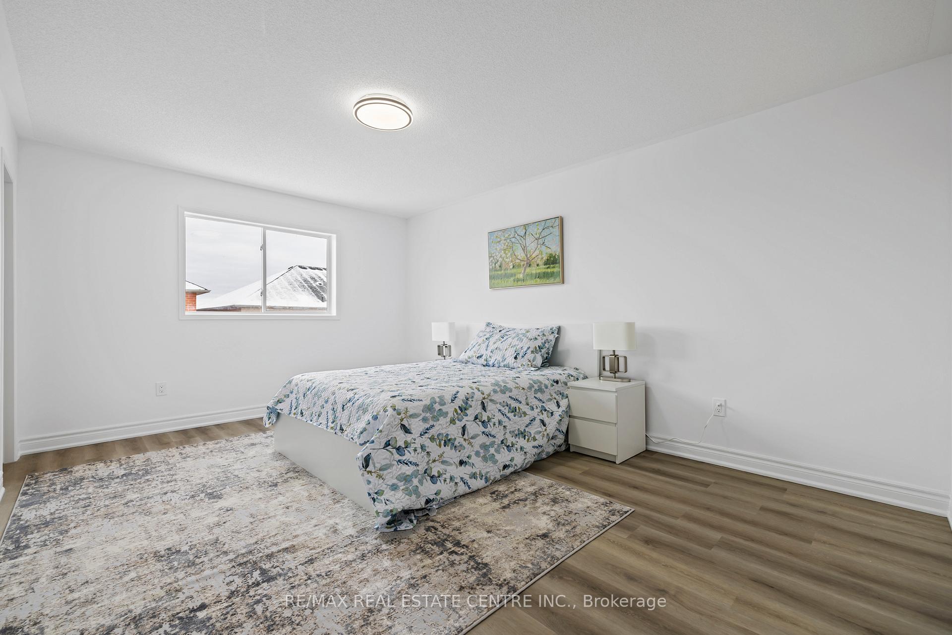 Photo 18 of 21 Deepsprings Crescent, Vaughan, Vellore Village — HOMEH