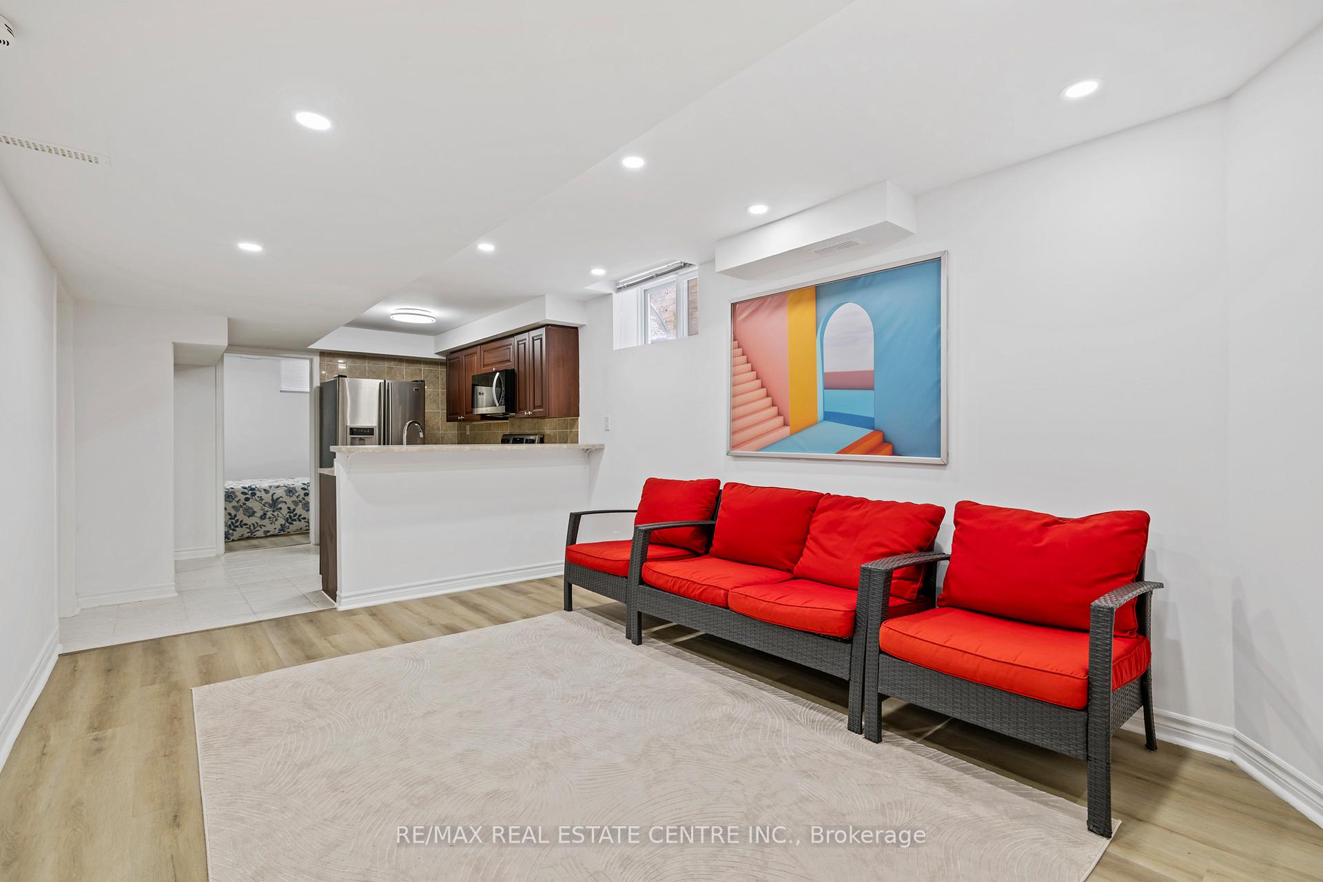 Photo 26 of 21 Deepsprings Crescent, Vaughan, Vellore Village — HOMEH