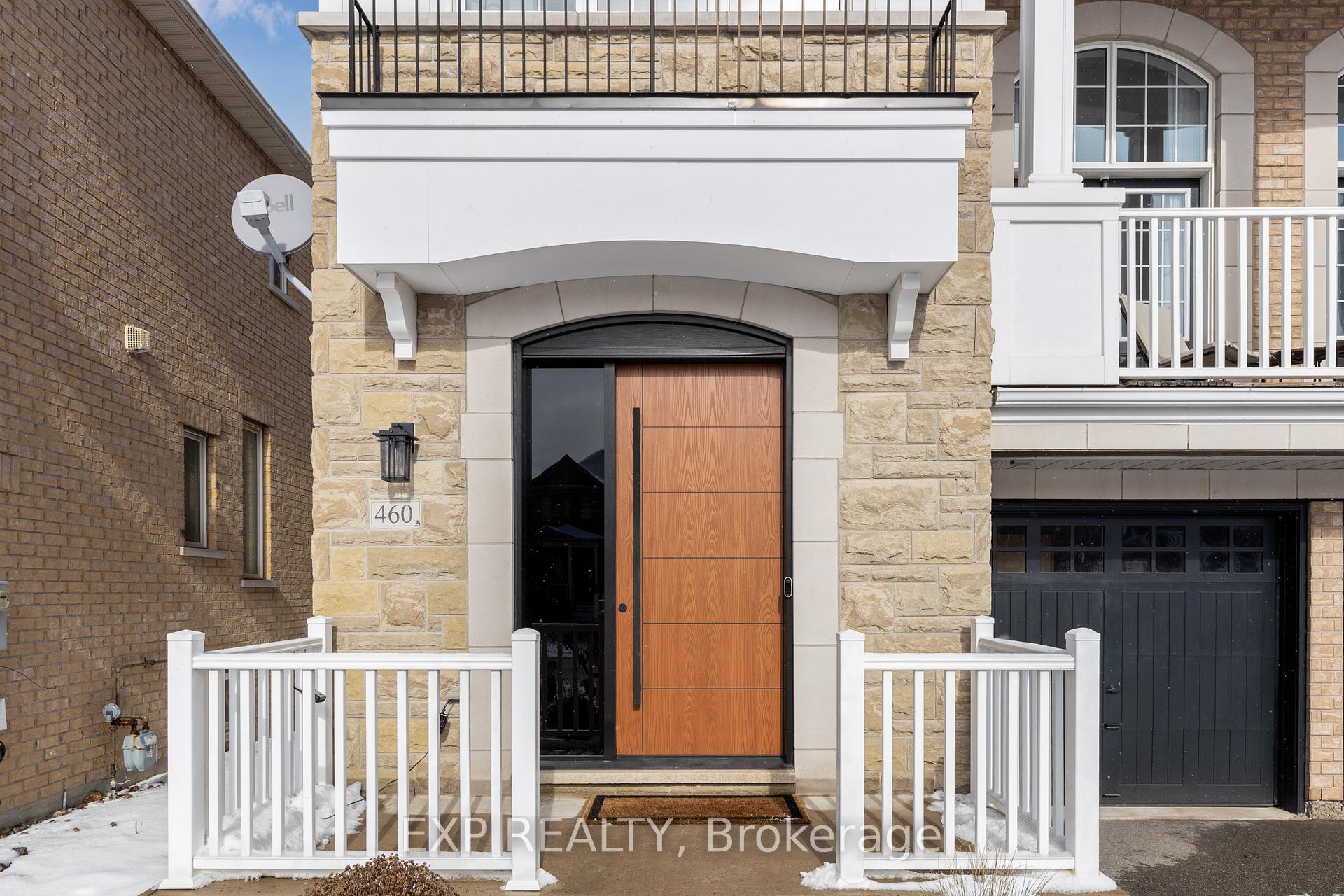 Photo 3 of 460 Autumn Hill Boulevard, Vaughan, Patterson — HOMEH