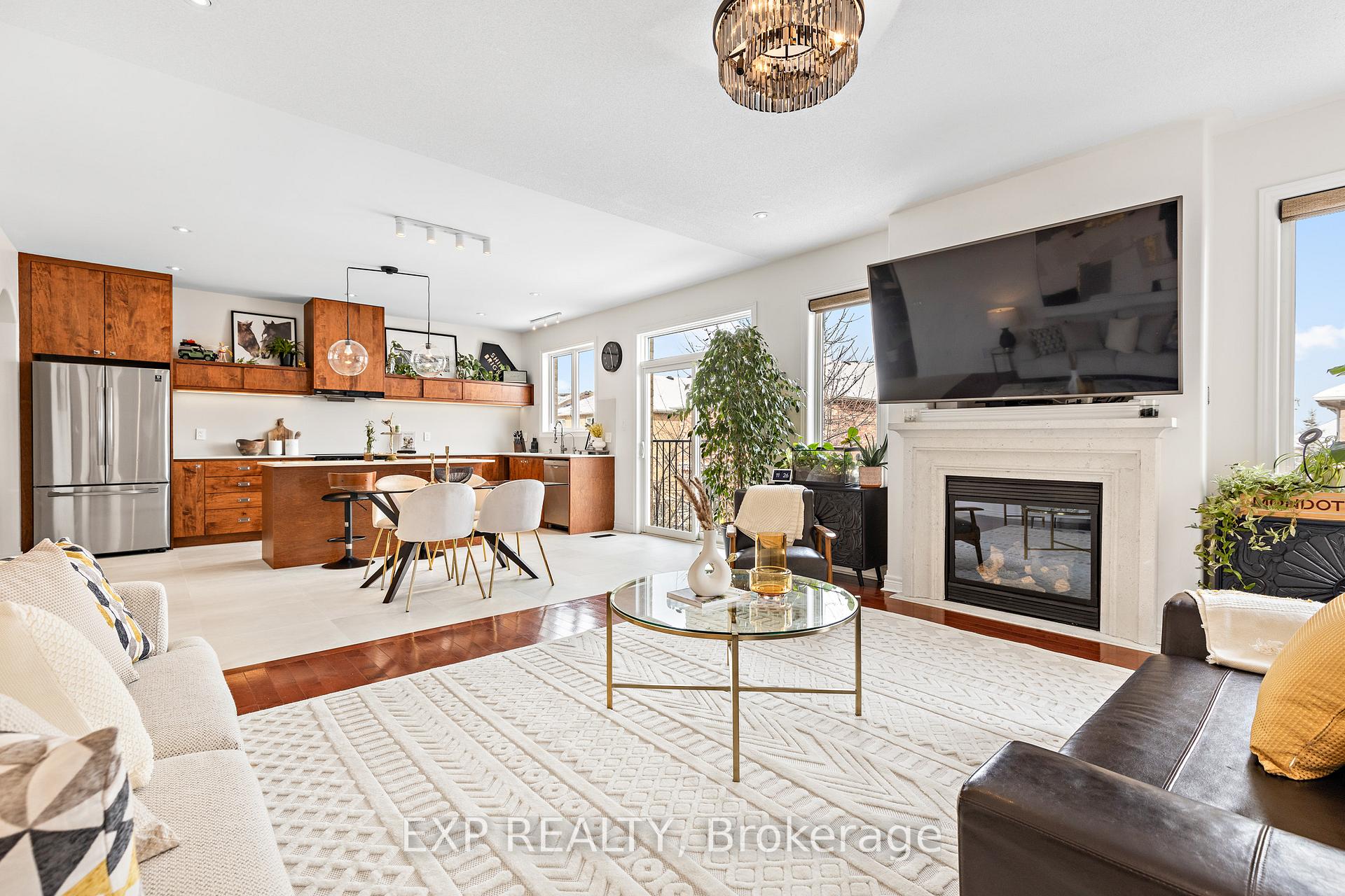 Photo 7 of 460 Autumn Hill Boulevard, Vaughan, Patterson — HOMEH