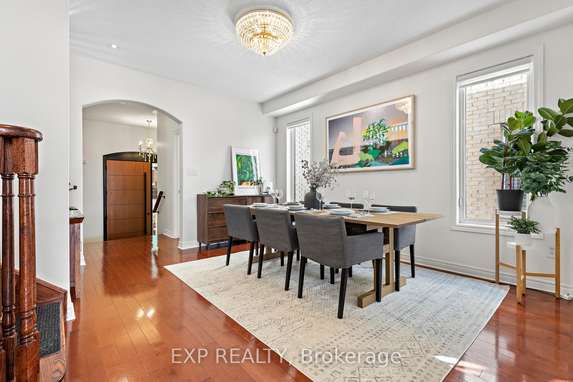 Photo 18 of 460 Autumn Hill Boulevard, Vaughan, Patterson — HOMEH