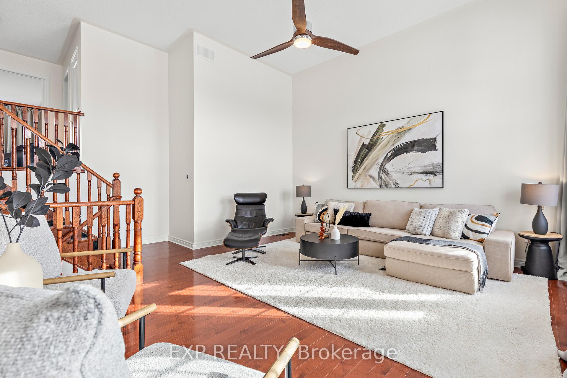 Photo 20 of 460 Autumn Hill Boulevard, Vaughan, Patterson — HOMEH