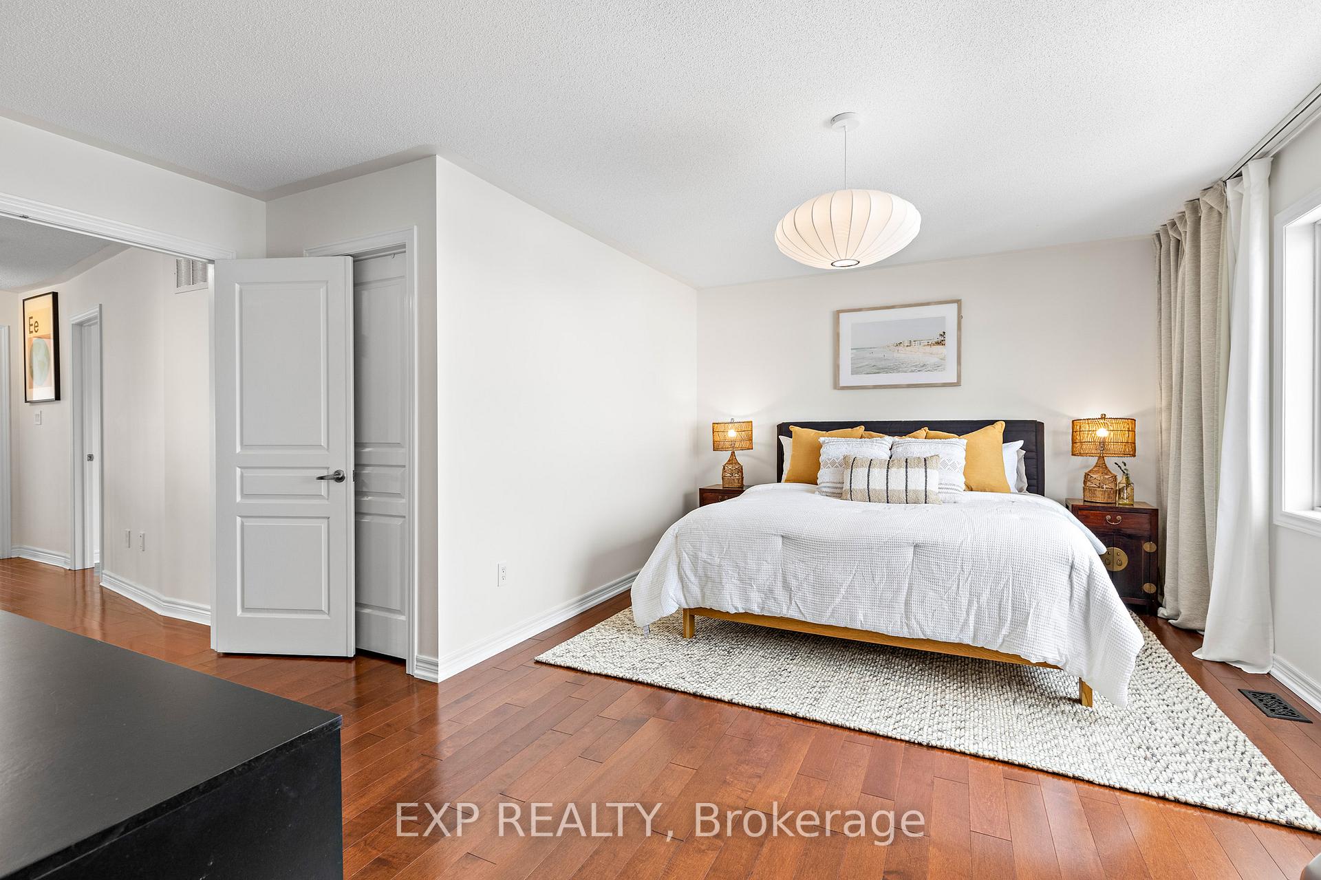 Photo 25 of 460 Autumn Hill Boulevard, Vaughan, Patterson — HOMEH