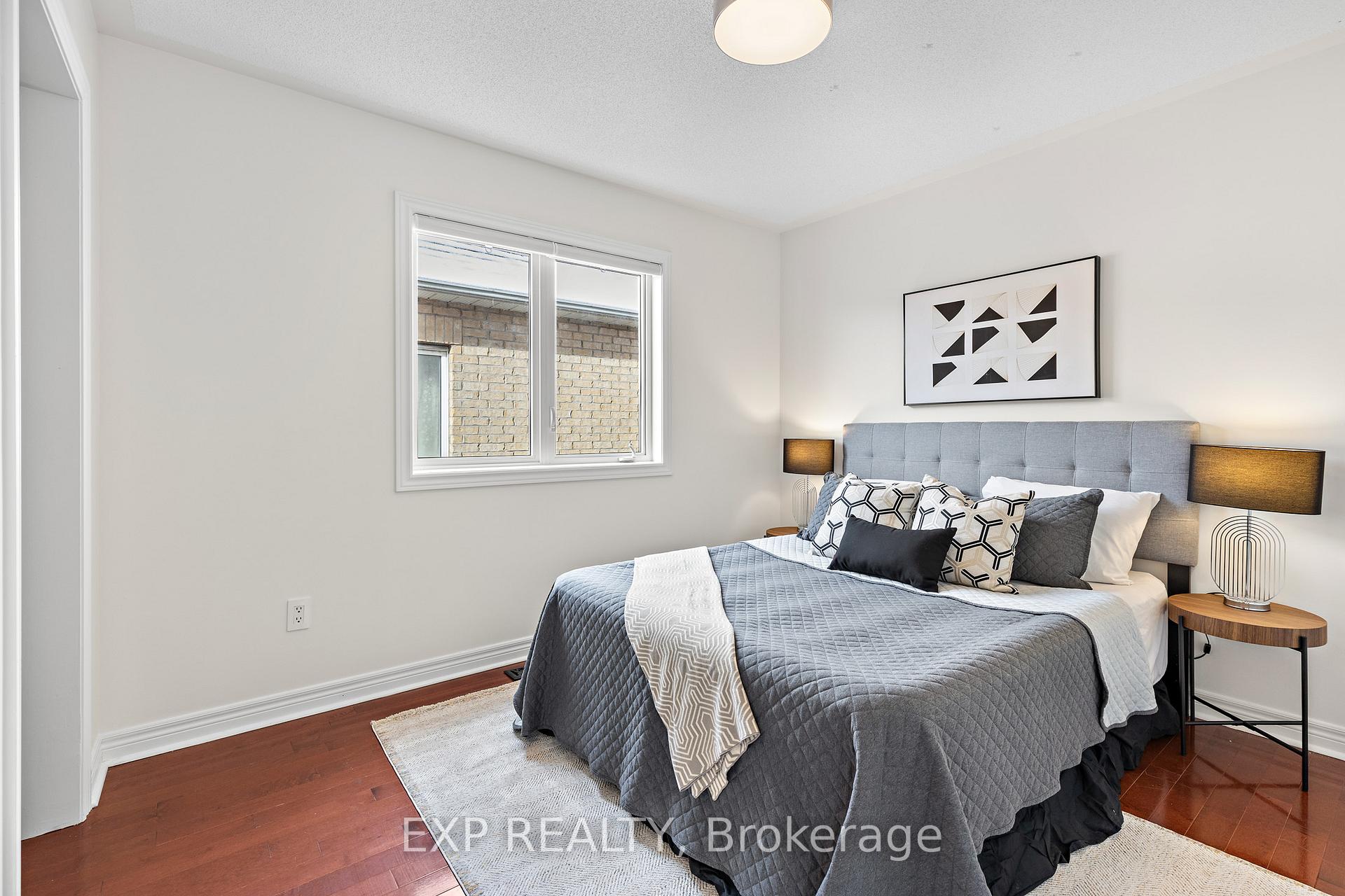 Photo 27 of 460 Autumn Hill Boulevard, Vaughan, Patterson — HOMEH