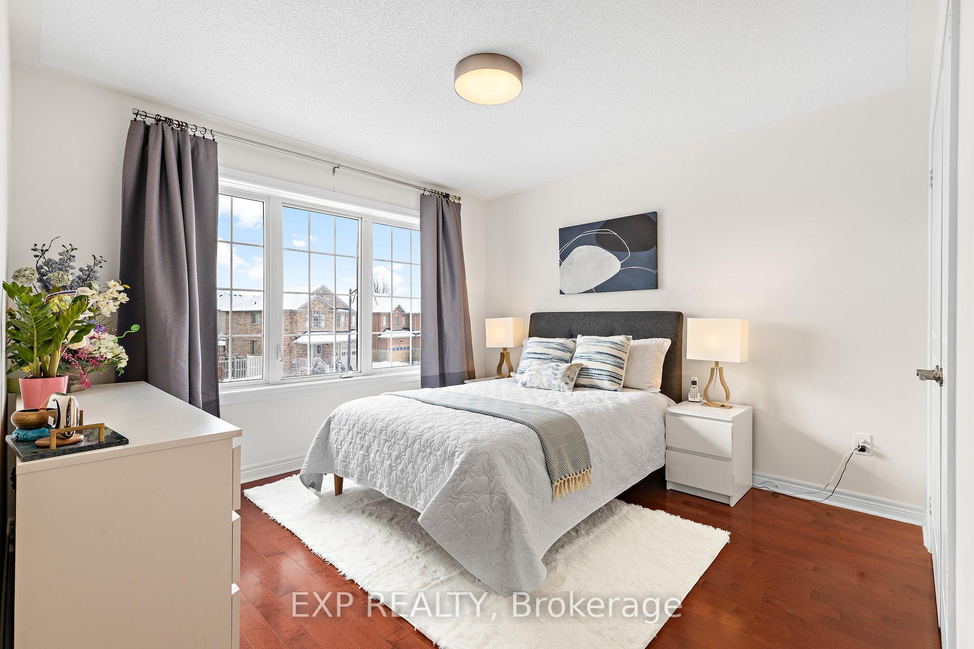 Photo 29 of 460 Autumn Hill Boulevard, Vaughan, Patterson — HOMEH