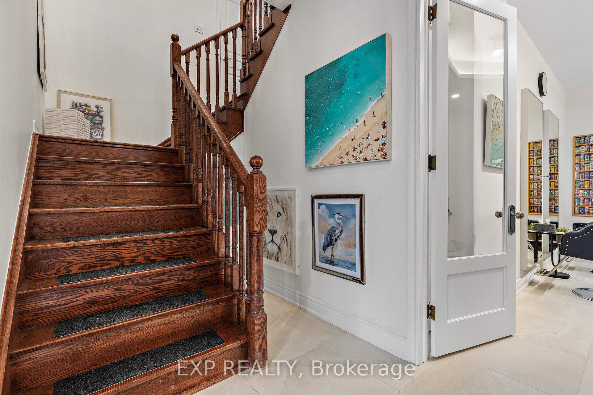 Photo 32 of 460 Autumn Hill Boulevard, Vaughan, Patterson — HOMEH