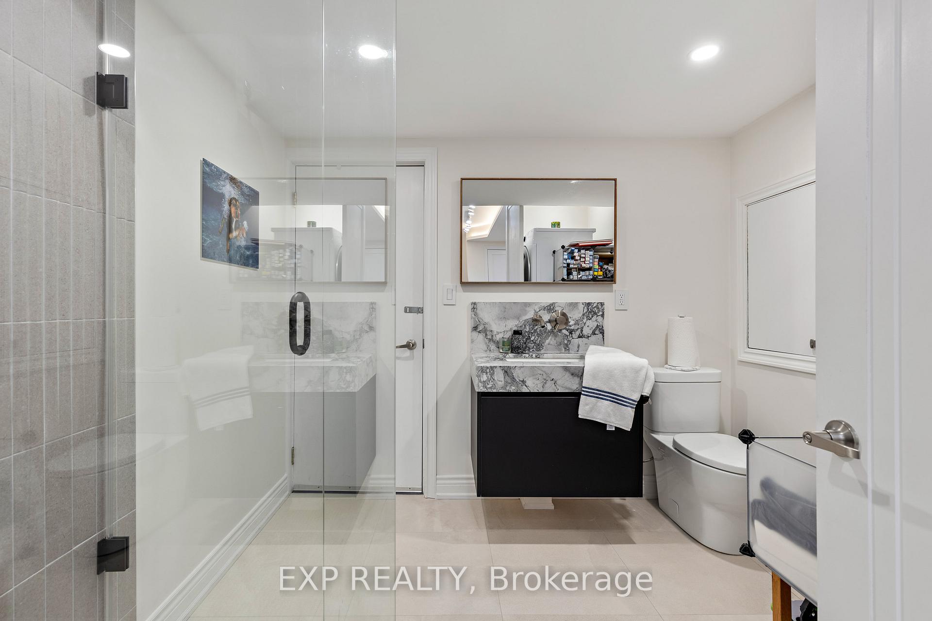 Photo 39 of 460 Autumn Hill Boulevard, Vaughan, Patterson — HOMEH