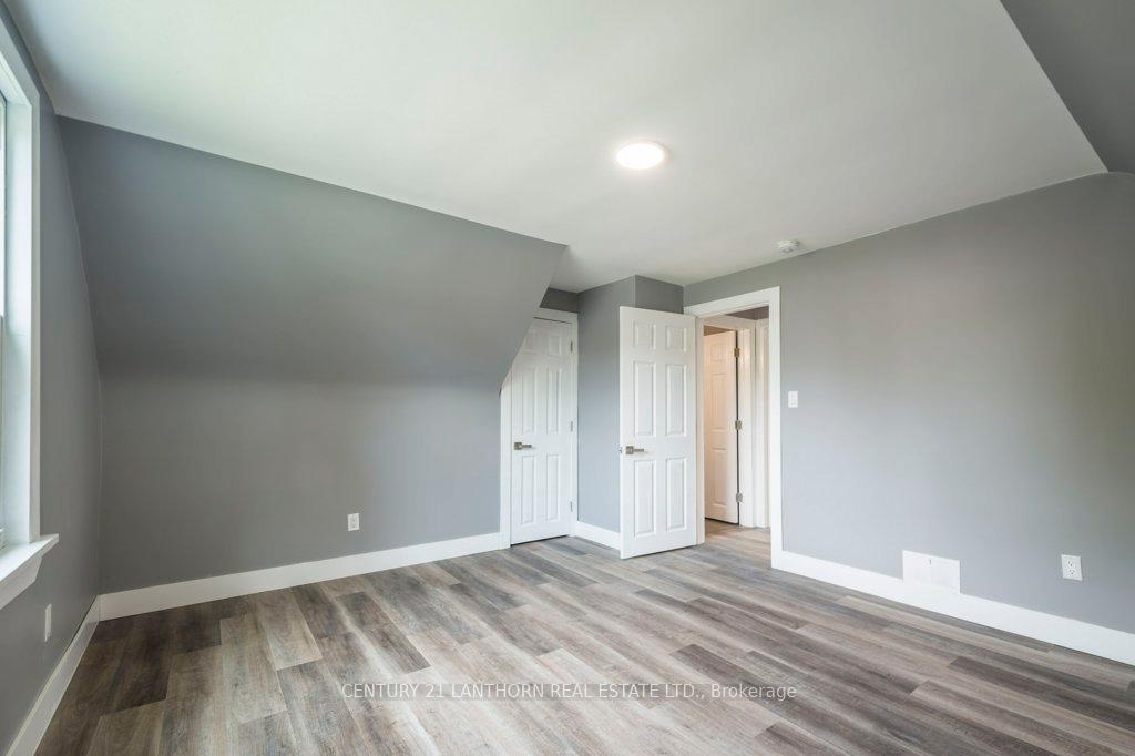 Photo 12 of Unit Unit A, 66 Crestview Avenue, Belleville, Belleville Ward — HOMEH