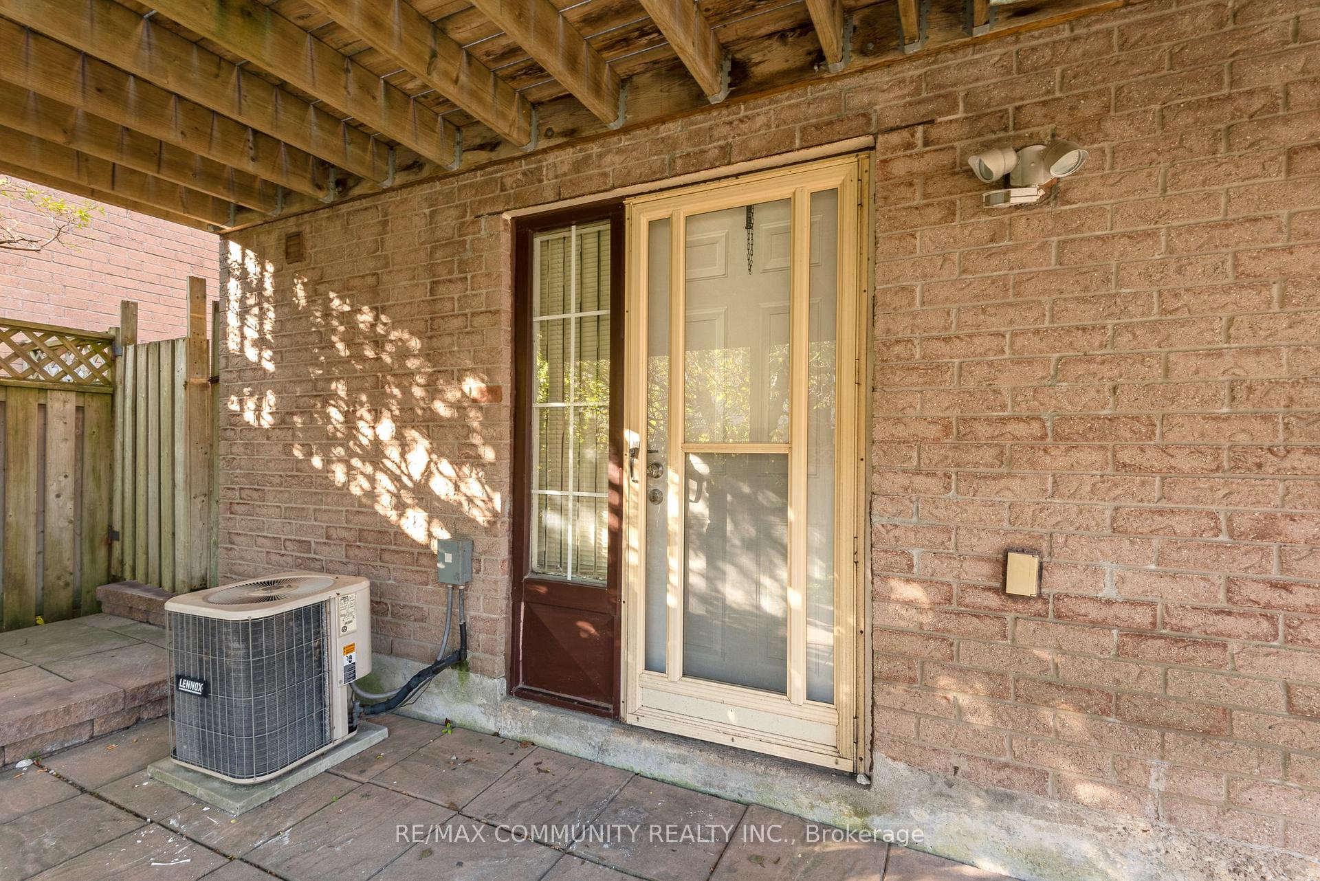 Photo 4 of Unit BSMT, 11 Wicks Drive, Ajax, Central East — HOMEH