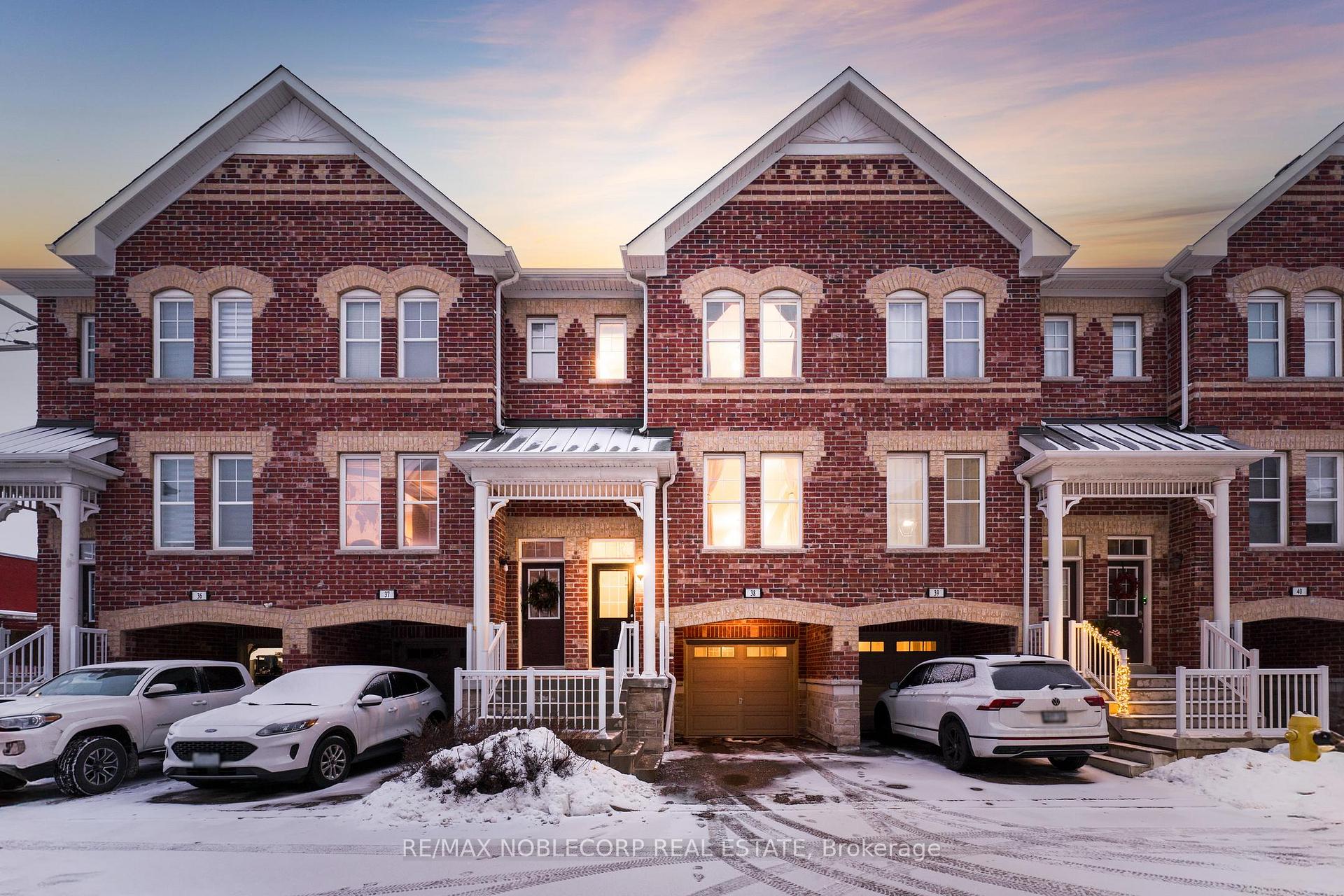 Front of Unit 38, 10 Porter Avenue W