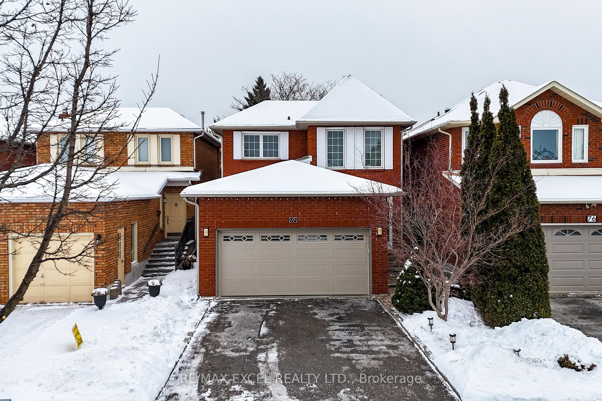 Photo 19 of 72 Croteau Crescent, Vaughan, Crestwood-Springfarm-Yorkhill — HOMEH