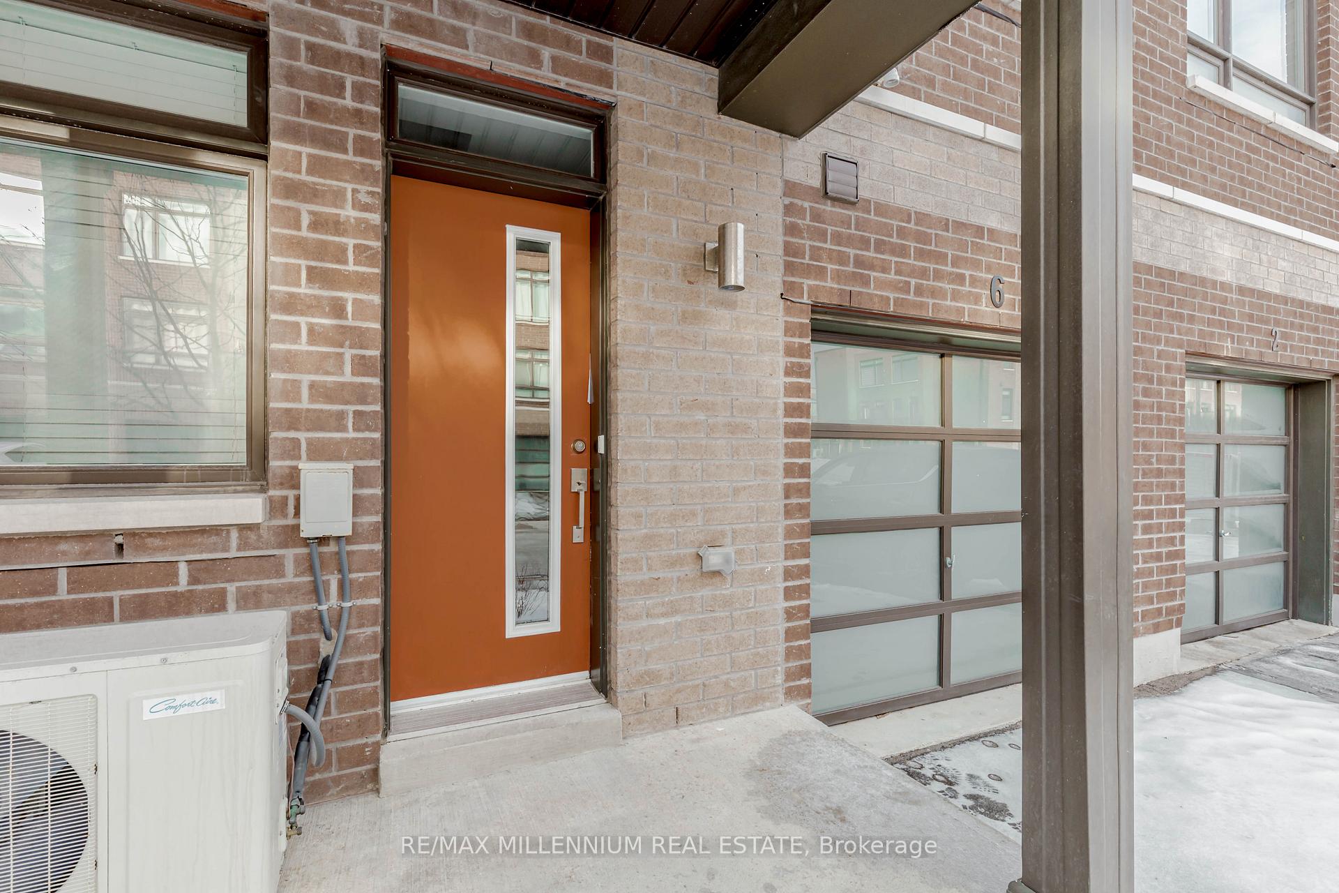 Photo 5 of 6 Lochlin Street, Vaughan, Vaughan Grove — HOMEH