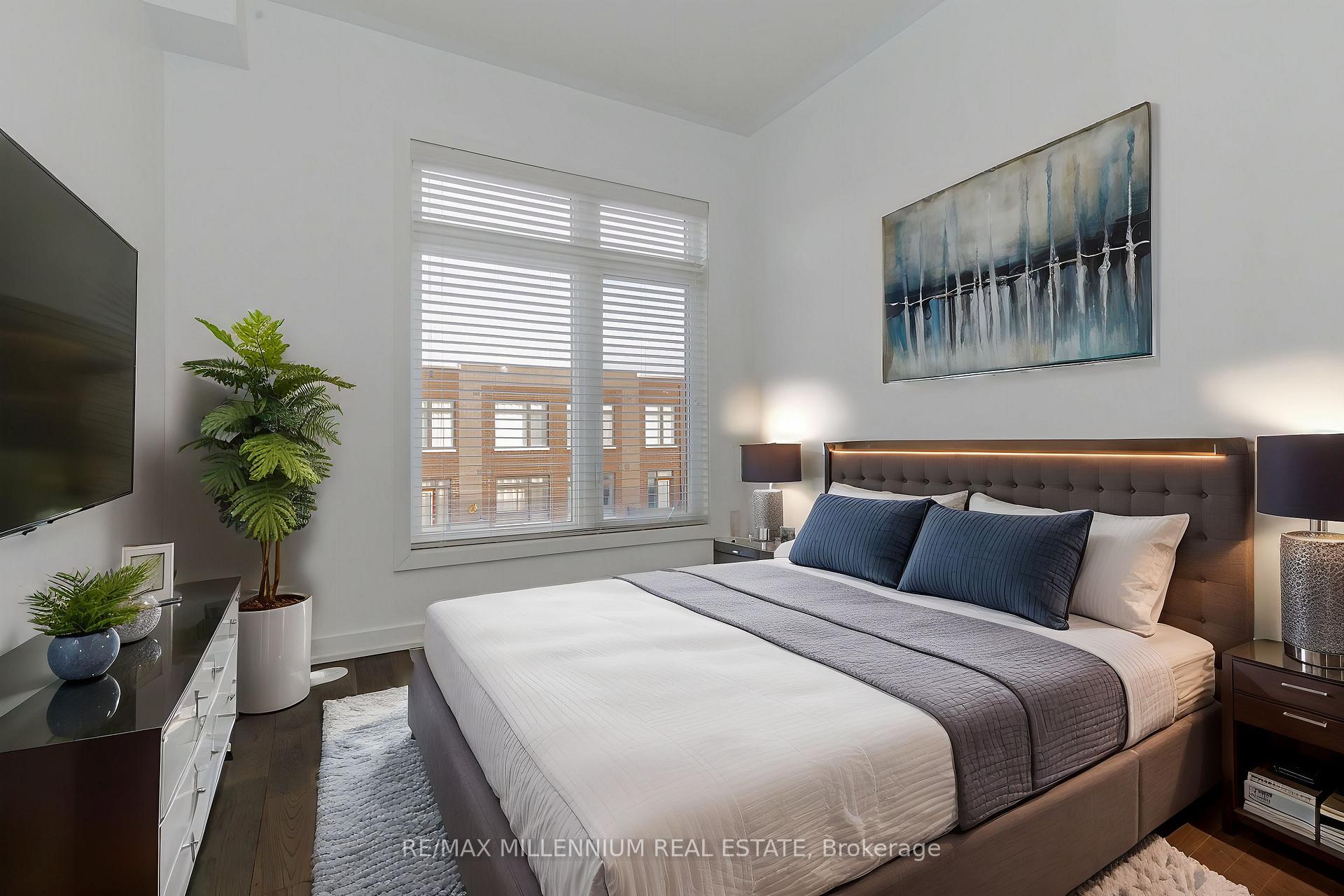 Photo 9 of 6 Lochlin Street, Vaughan, Vaughan Grove — HOMEH