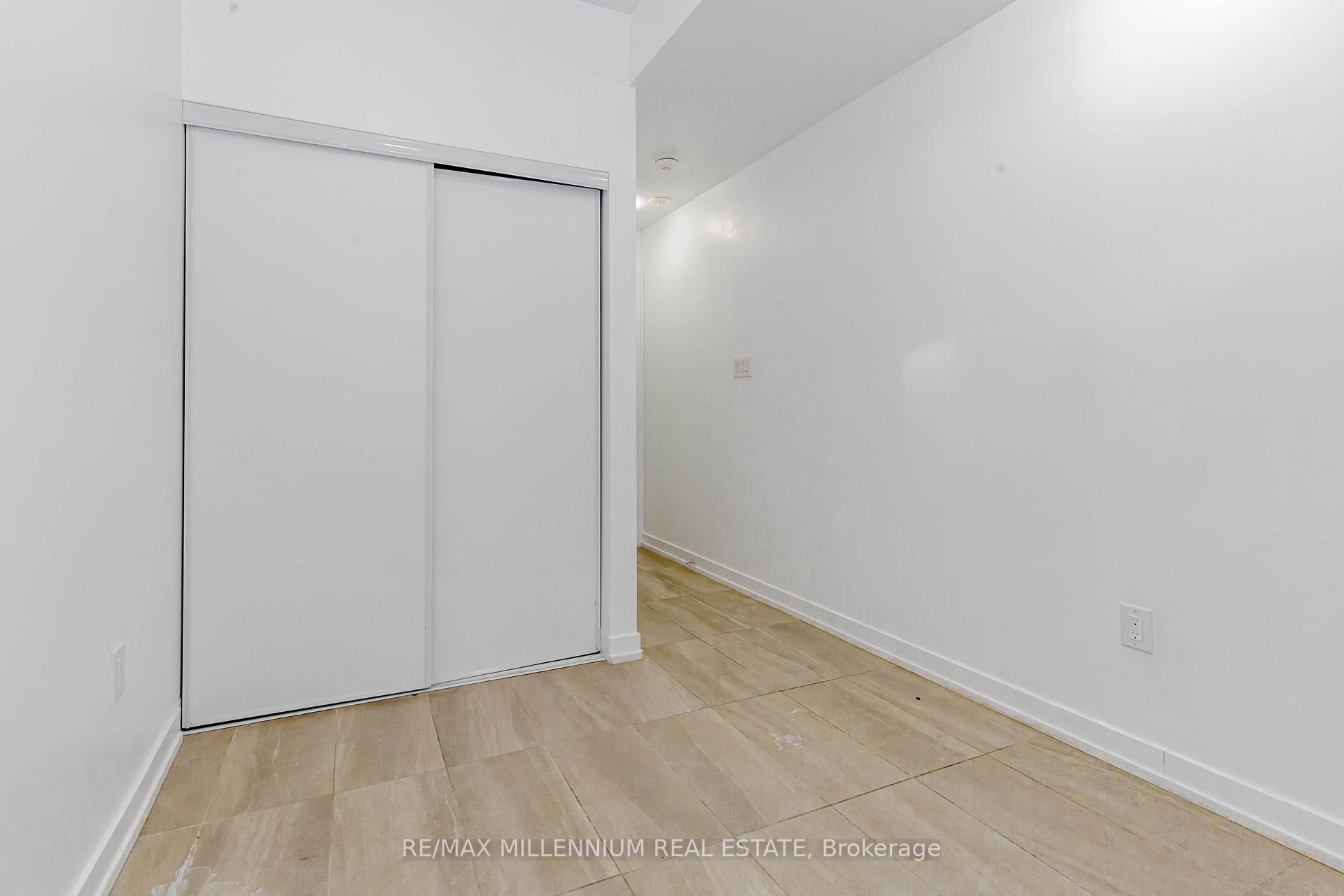 Photo 13 of 6 Lochlin Street, Vaughan, Vaughan Grove — HOMEH