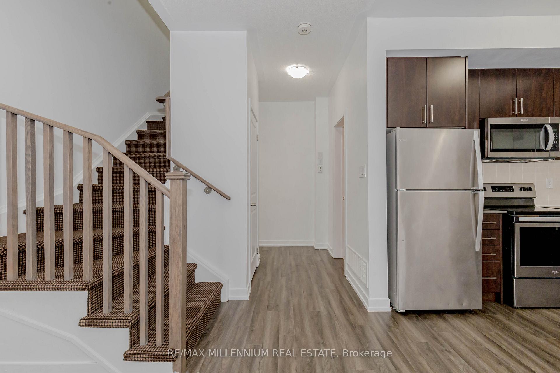 Photo 25 of 6 Lochlin Street, Vaughan, Vaughan Grove — HOMEH