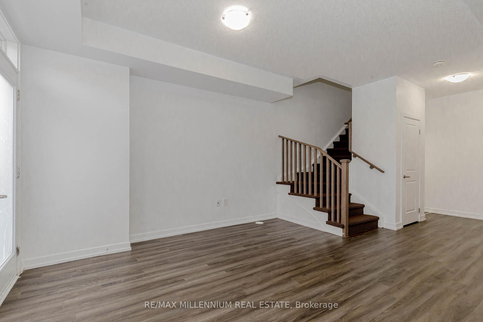 Photo 30 of 6 Lochlin Street, Vaughan, Vaughan Grove — HOMEH