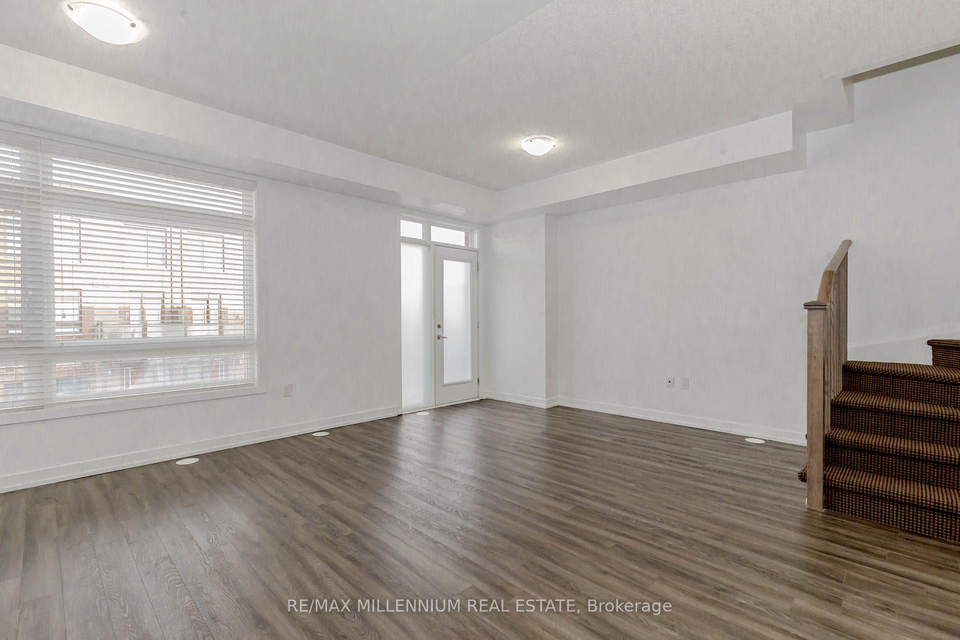 Photo 33 of 6 Lochlin Street, Vaughan, Vaughan Grove — HOMEH