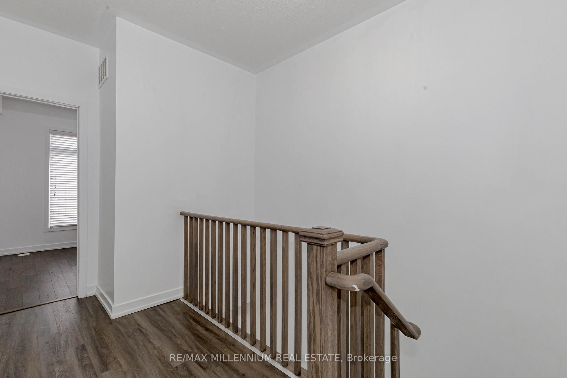Photo 35 of 6 Lochlin Street, Vaughan, Vaughan Grove — HOMEH