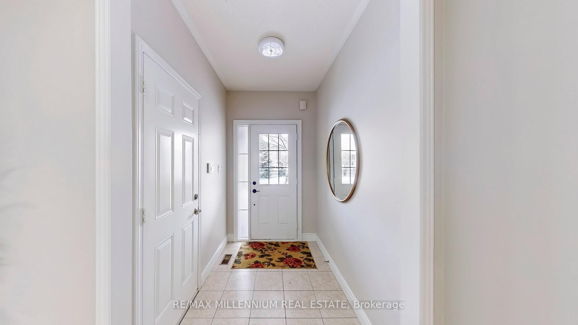 Photo 3 of 80 Keystar Court, Vaughan, Vellore Village — HOMEH