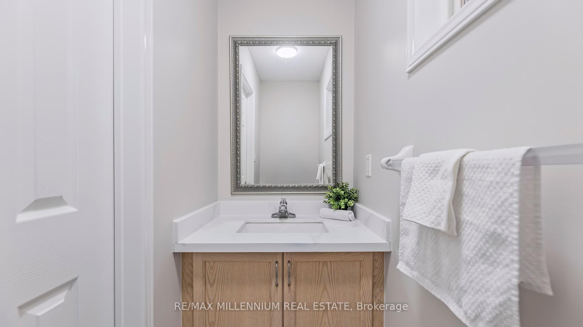 Photo 16 of 80 Keystar Court, Vaughan, Vellore Village — HOMEH