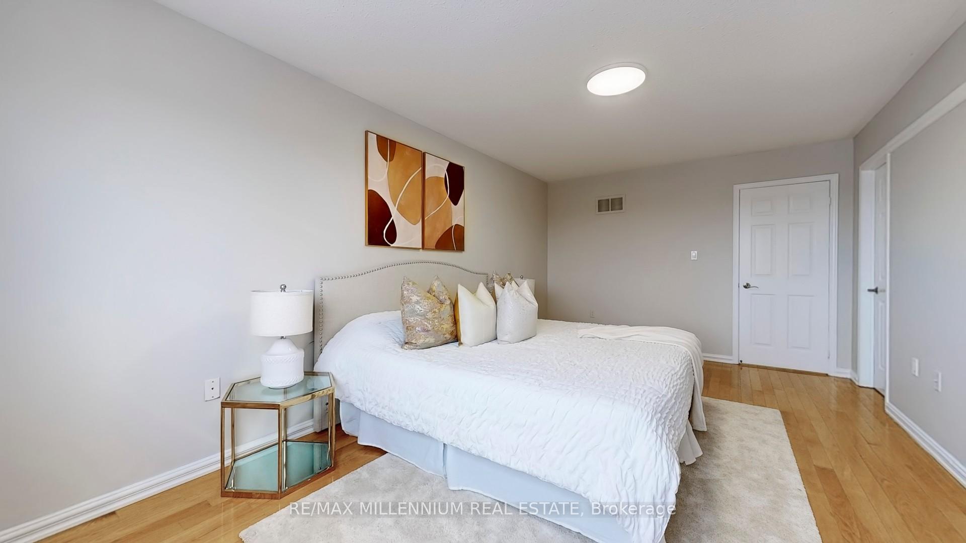 Photo 22 of 80 Keystar Court, Vaughan, Vellore Village — HOMEH