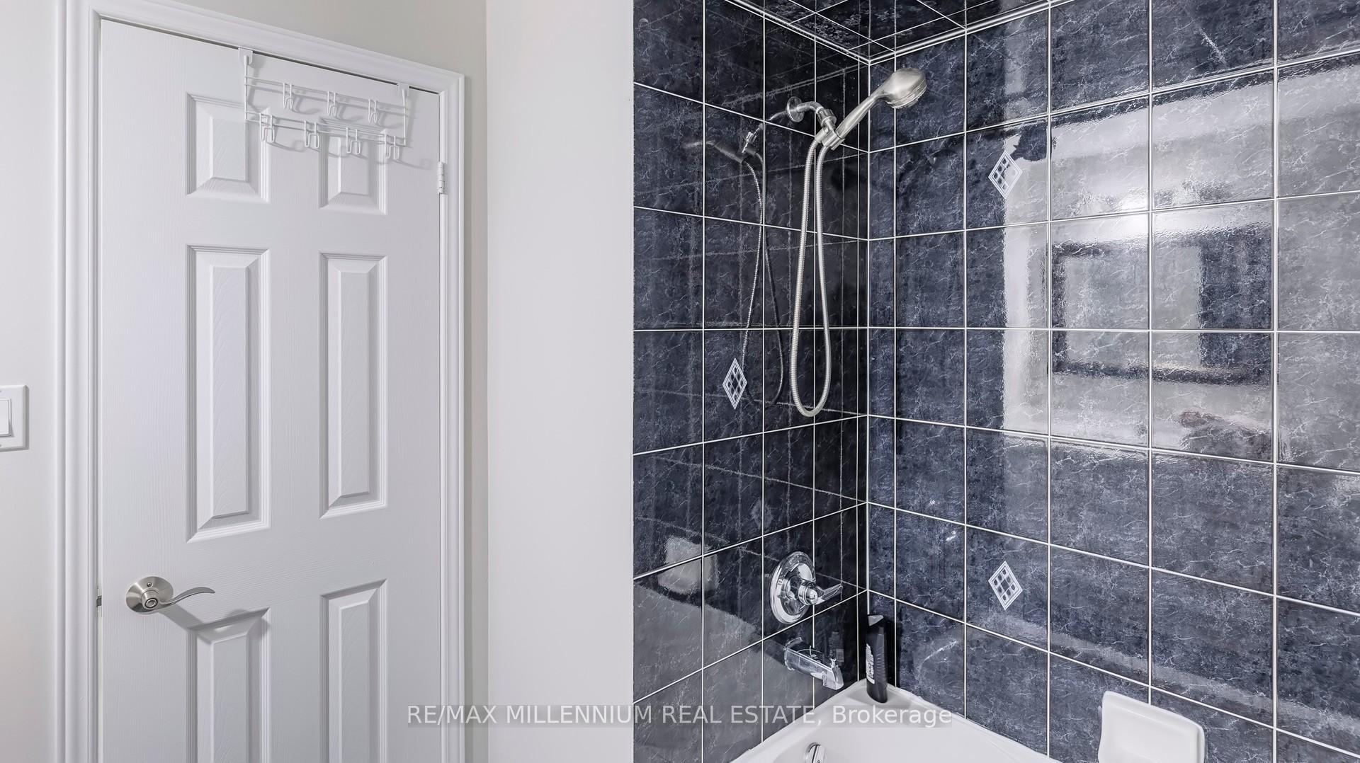 Photo 28 of 80 Keystar Court, Vaughan, Vellore Village — HOMEH