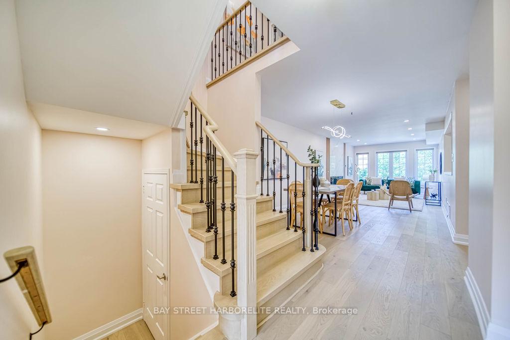 Photo 12 of 63 Sassafras Circle, Vaughan, Patterson — HOMEH