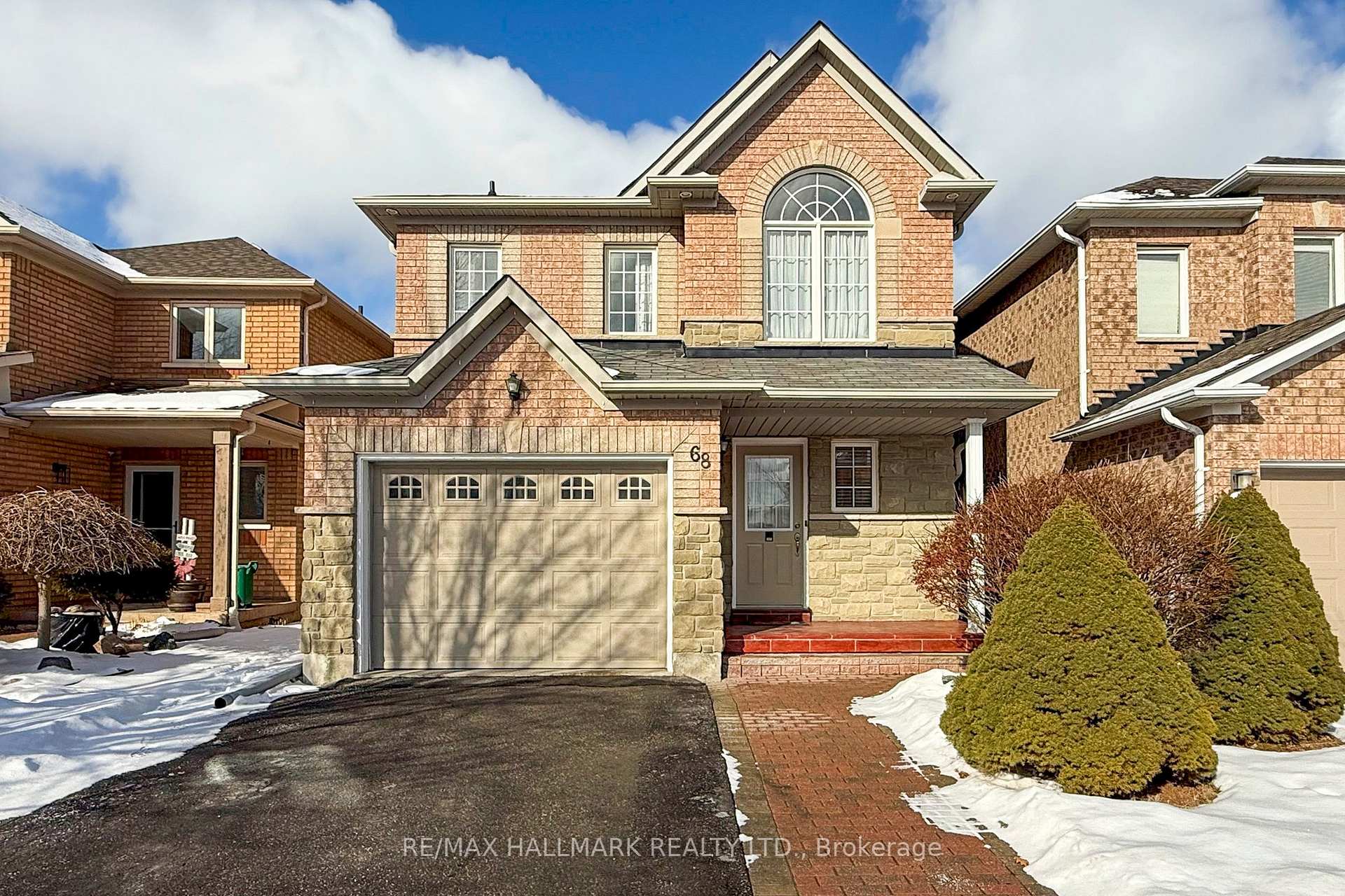 Photo 1 of 68 Beaverbrook Crescent, Vaughan, Rural Vaughan — HOMEH